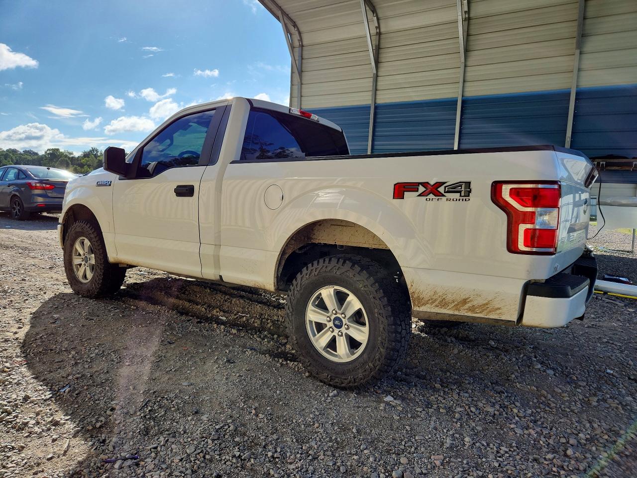 2018 Ford F150 White vin: 1FTMF1E50JKF49343