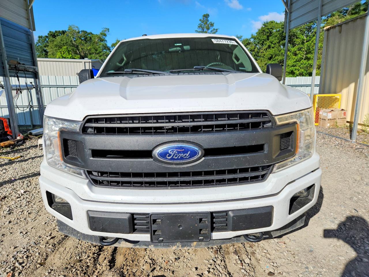 2018 Ford F150 White vin: 1FTMF1E50JKF49343