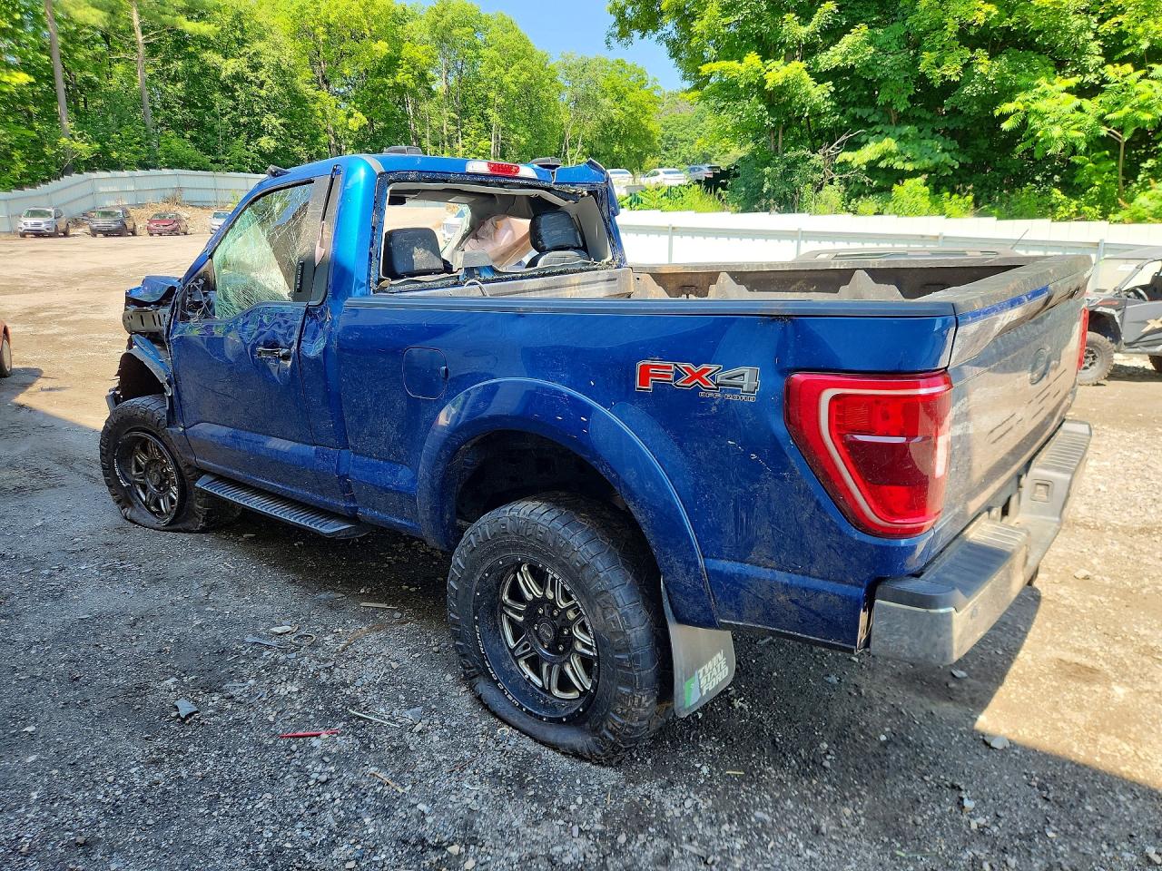 2023 Ford F150 Синий vin: 1FTMF1E57PKF25095
