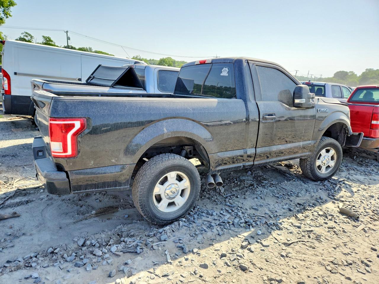 2015 Ford F150 Black vin: 1FTMF1E80FFA59964