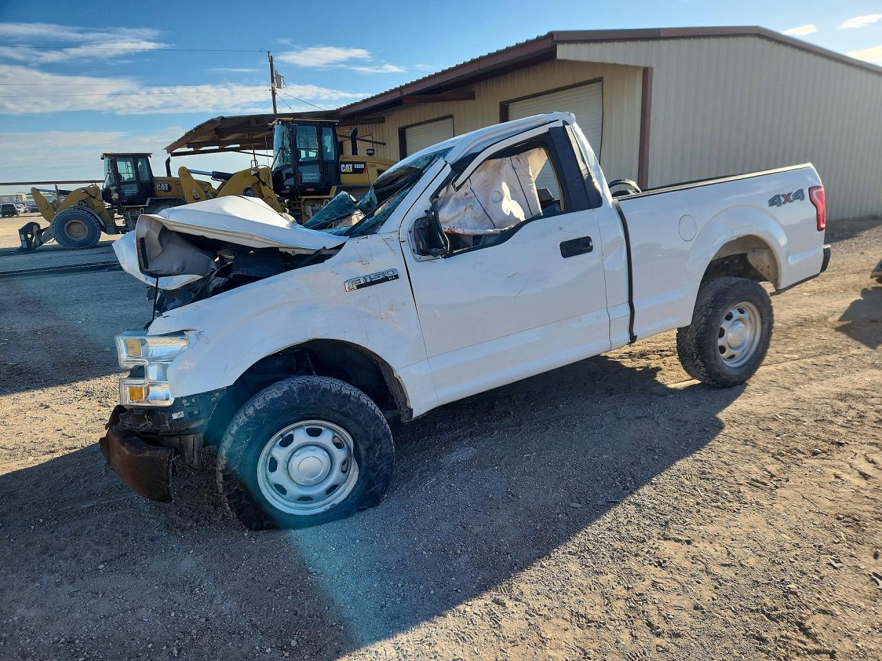 2017 Ford F150 Белый vin: 1FTMF1E82HFA09442