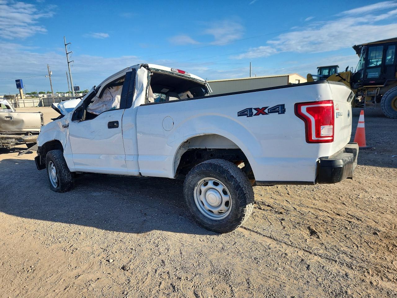 2017 Ford F150 White vin: 1FTMF1E82HFA09442
