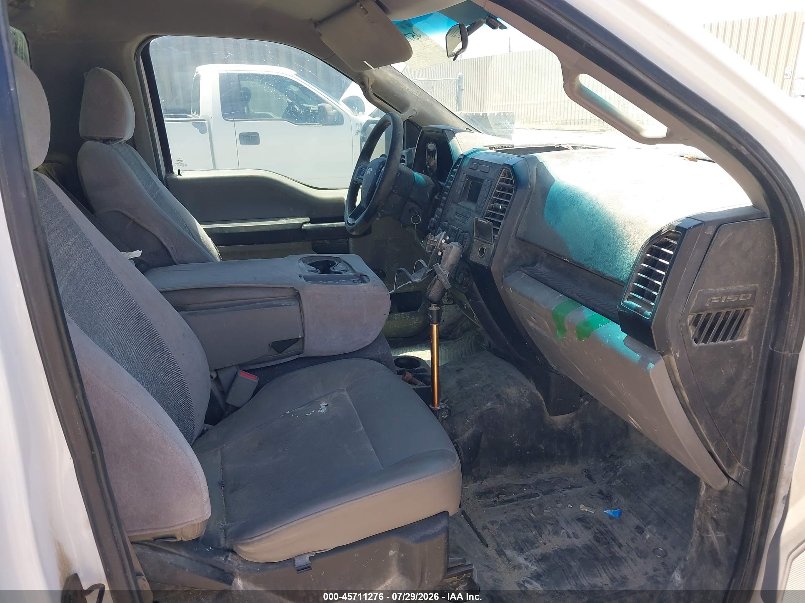 2015 Ford F-150 Xl White vin: 1FTMF1E8XFKD29418