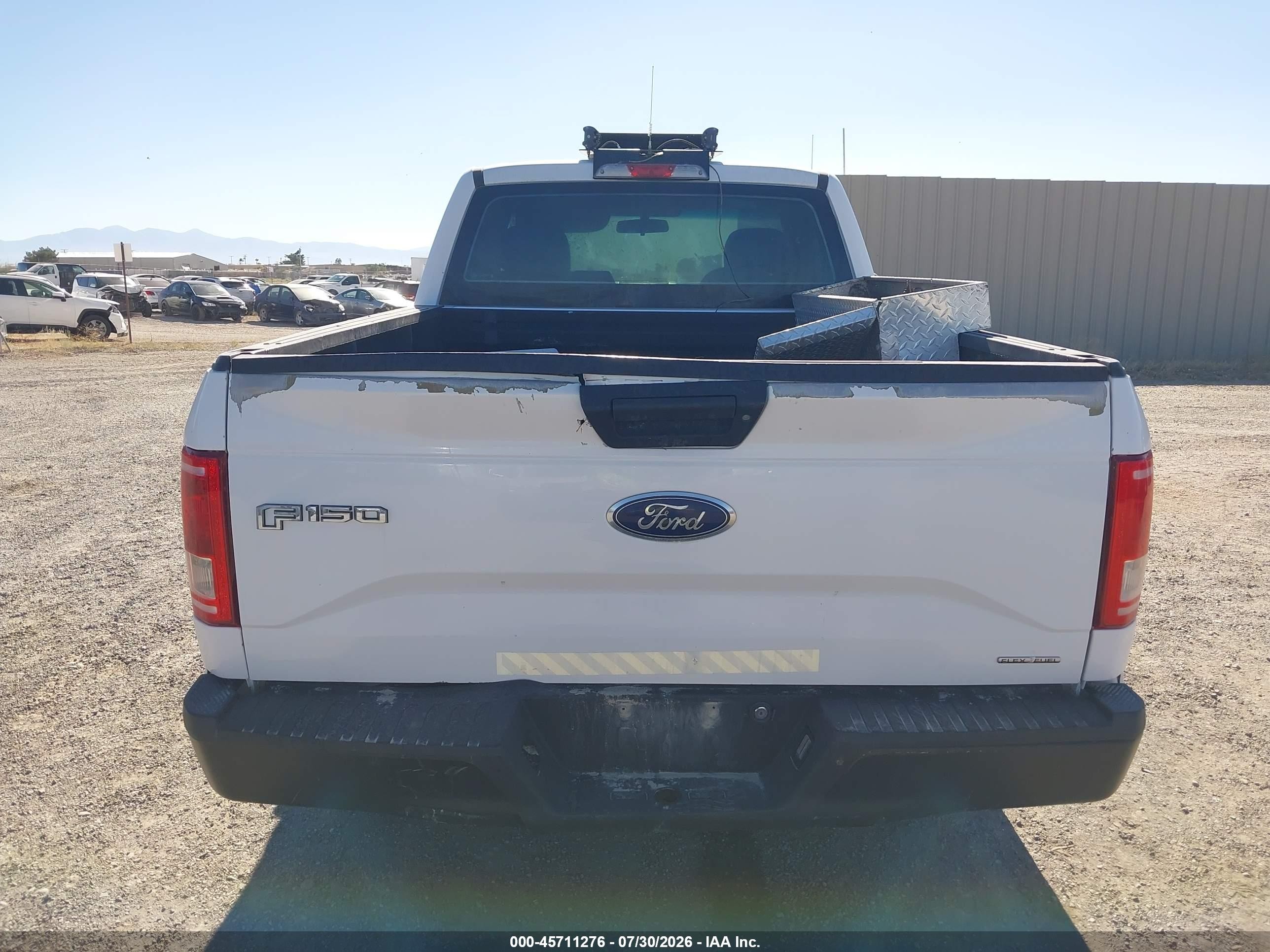 2015 Ford F-150 Xl White vin: 1FTMF1E8XFKD29418
