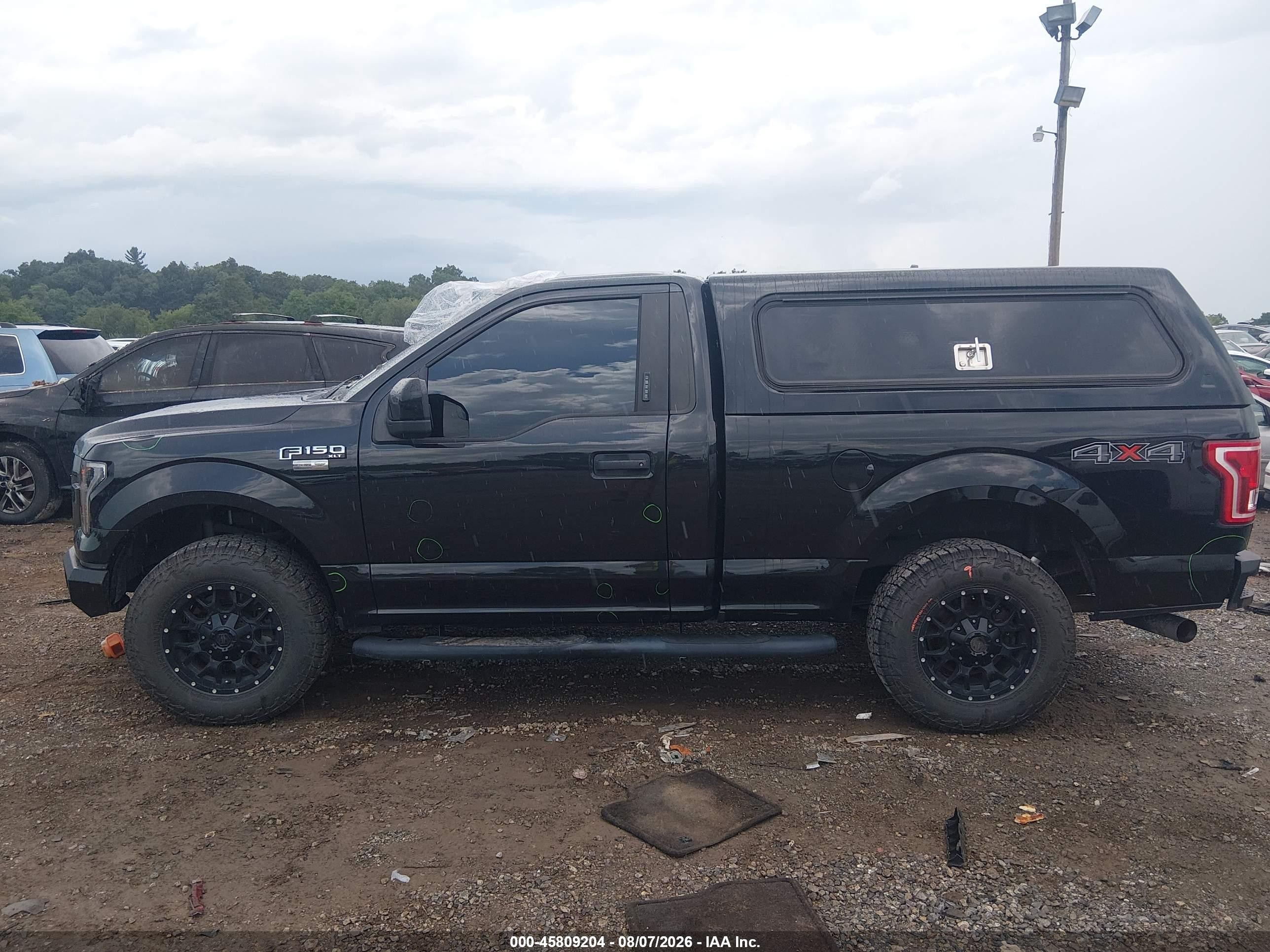 2015 Ford F-150 Xlt Black vin: 1FTMF1E8XFKE53821