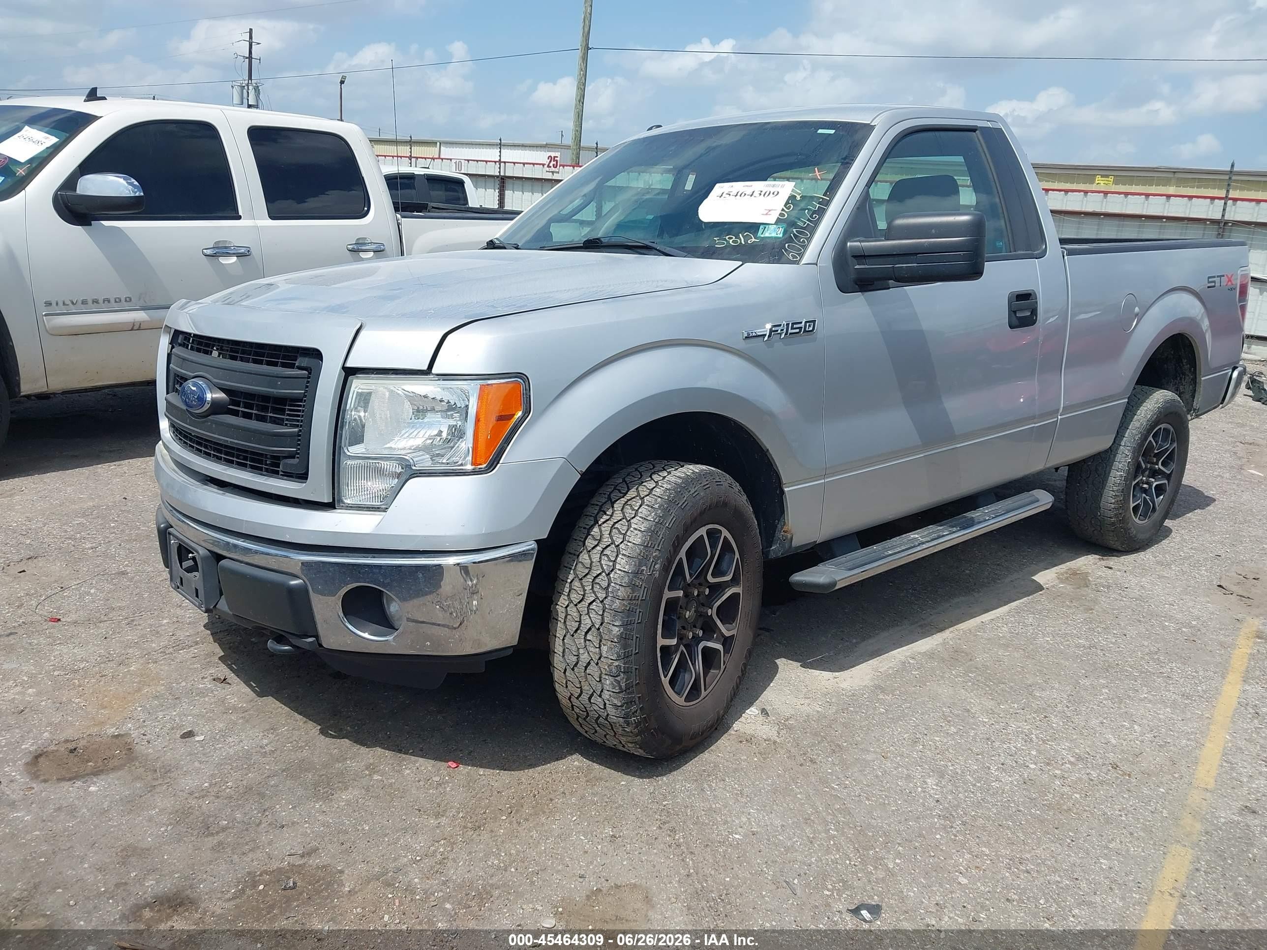 2013 Ford F-150 Stx/xl/xlt Silver vin: 1FTMF1EF1DFD65812
