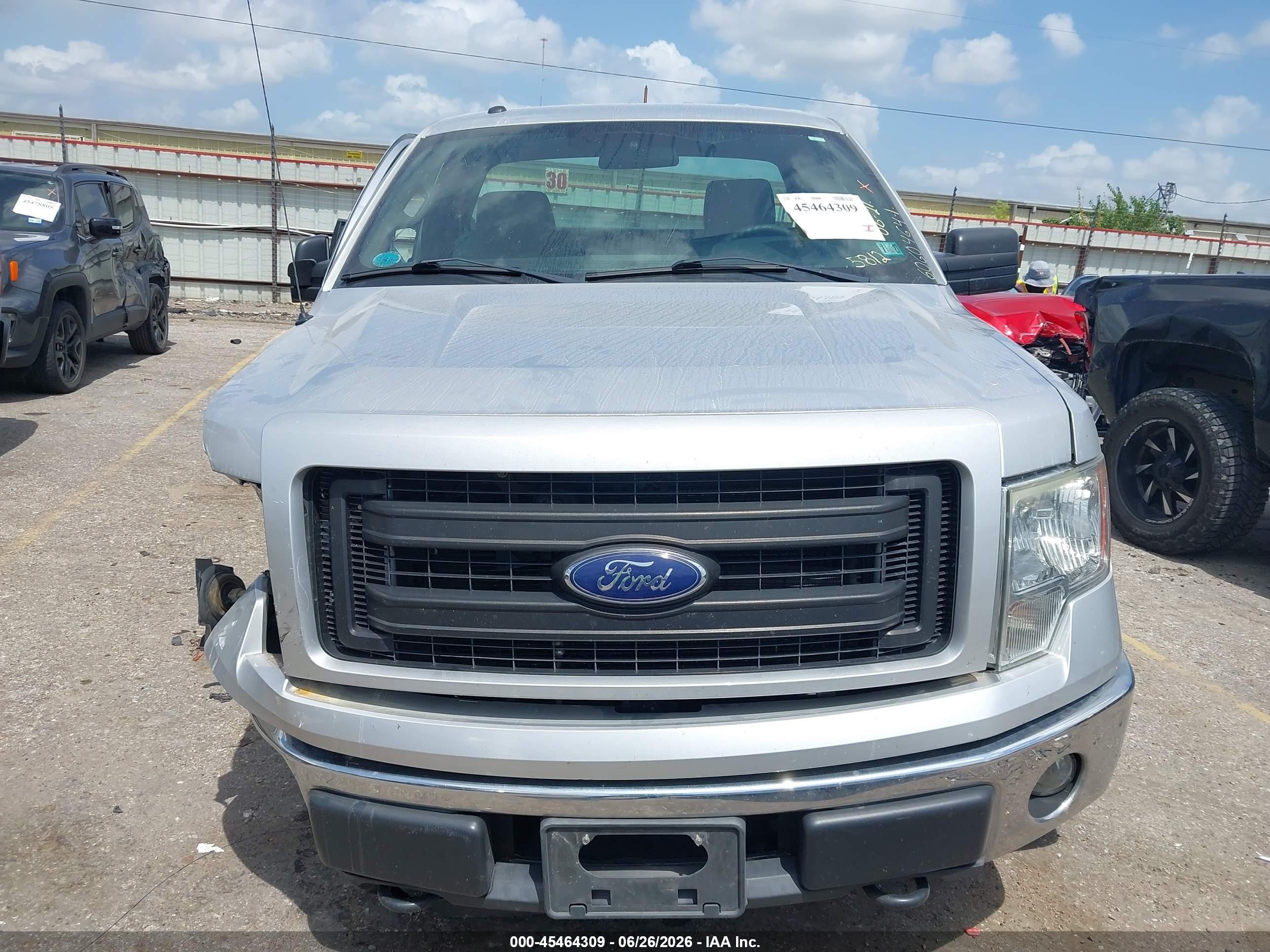 2013 Ford F-150 Stx/xl/xlt Silver vin: 1FTMF1EF1DFD65812