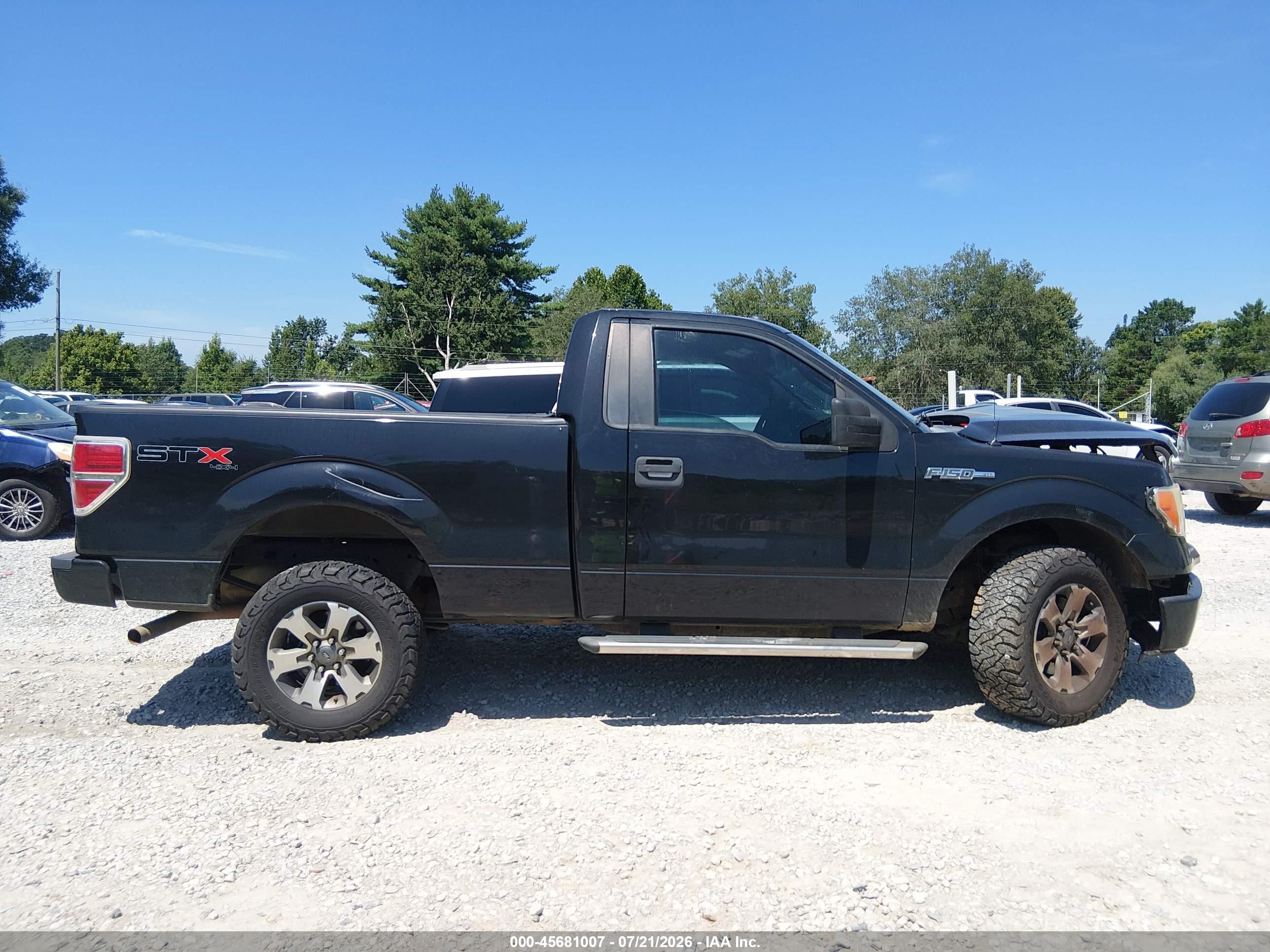 2013 Ford F-150 Stx Black vin: 1FTMF1EF3DKE96148