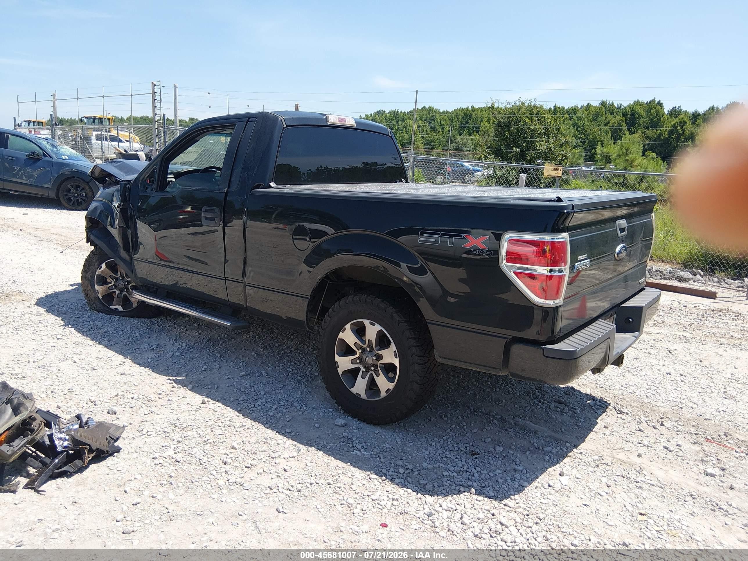 2013 Ford F-150 Stx Black vin: 1FTMF1EF3DKE96148