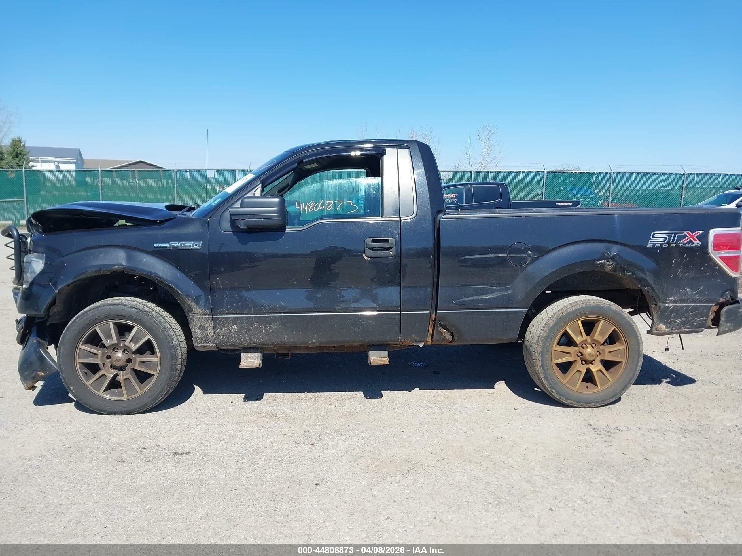 2014 Ford F-150 Stx Black vin: 1FTMF1EF3EKG30366
