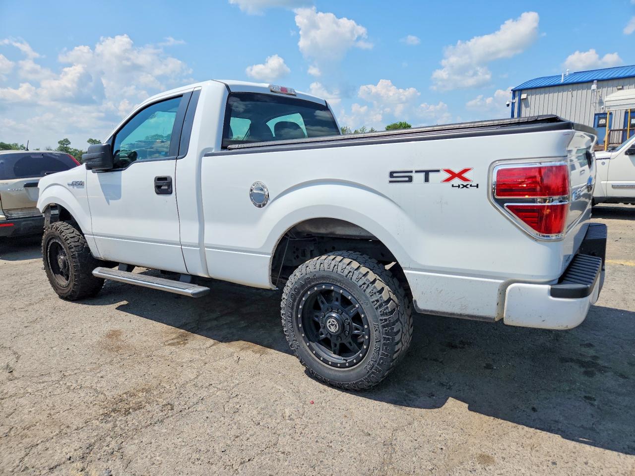 2013 Ford F150 Белый vin: 1FTMF1EF5DFA85004