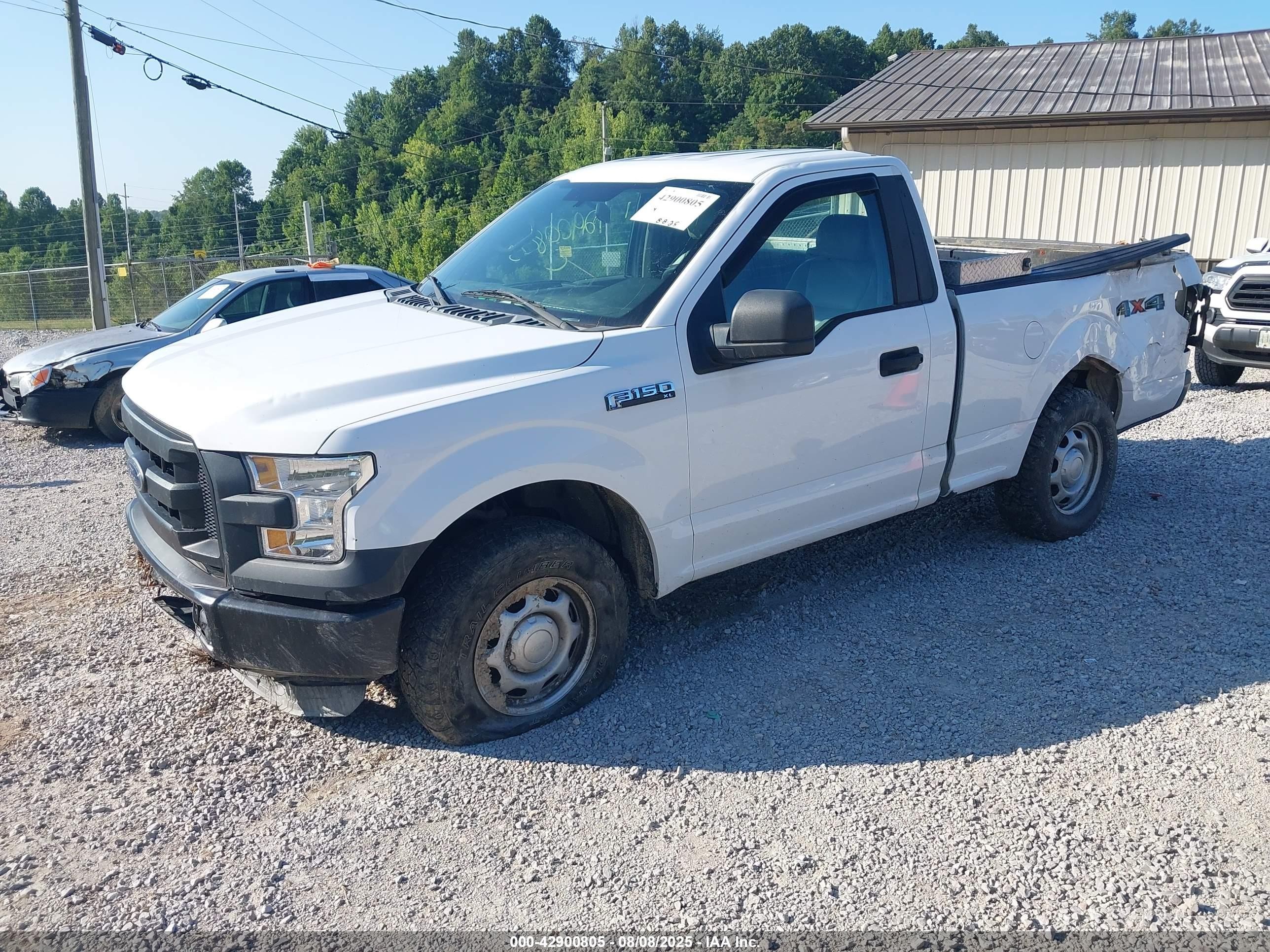 2017 Ford F-150 Xl White vin: 1FTMF1EF7HKC86724