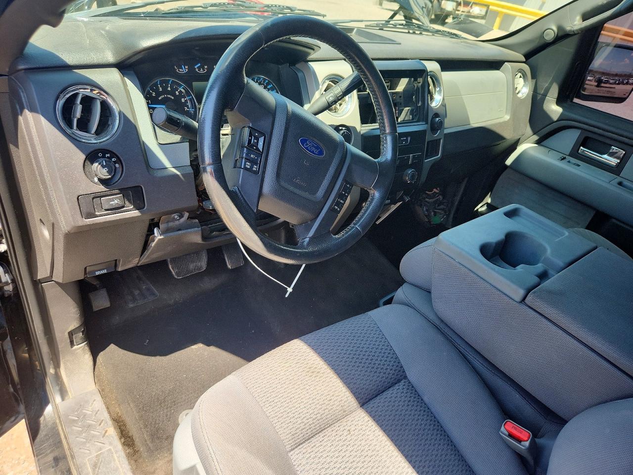 2012 Ford F150 Черный vin: 1FTMF1EFXCFC21545