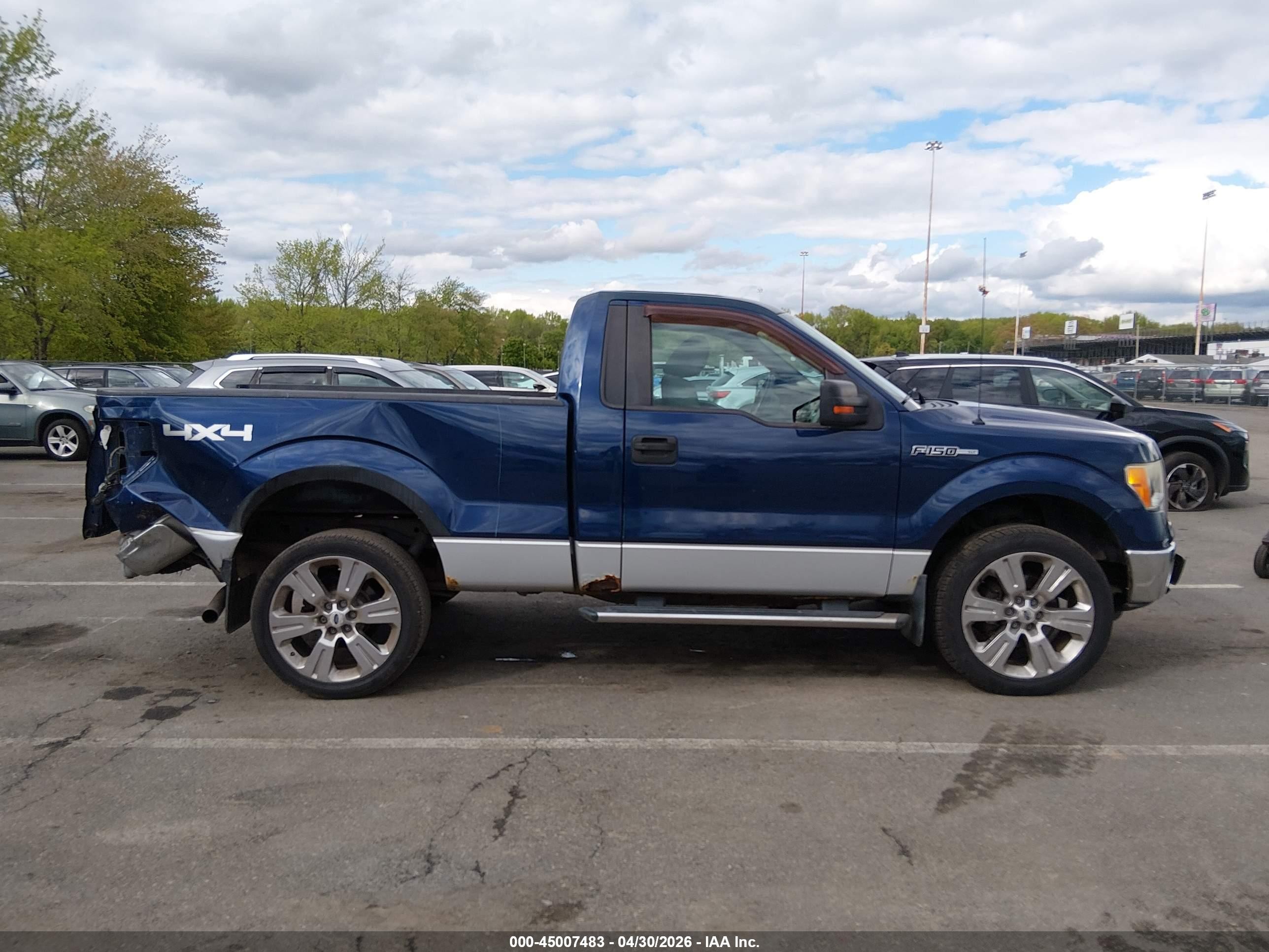 2011 Ford F-150 Xlt Dark Blue vin: 1FTMF1EM0BFB80002