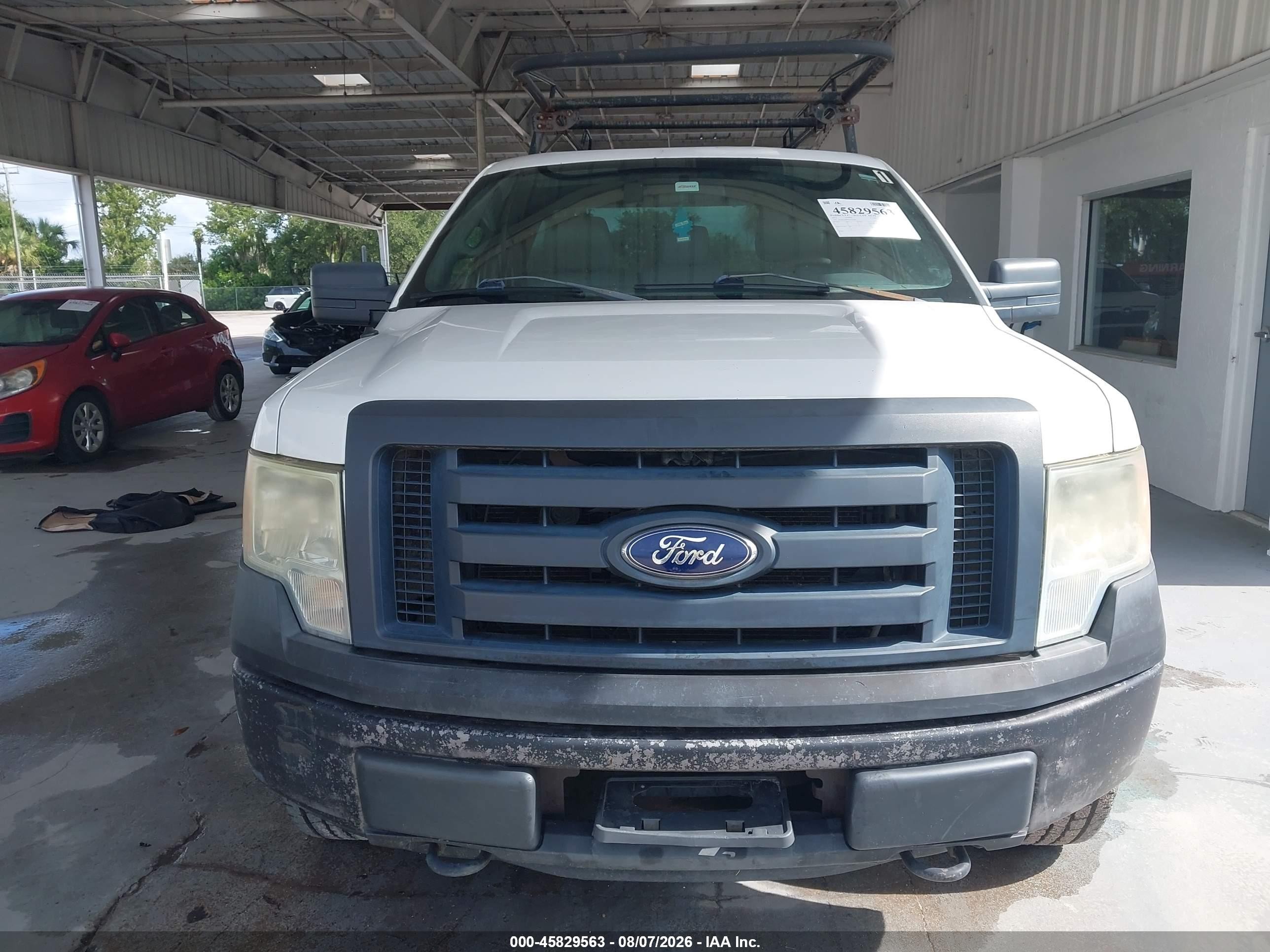 2012 Ford F-150 Xl White vin: 1FTMF1EM0CKD52487