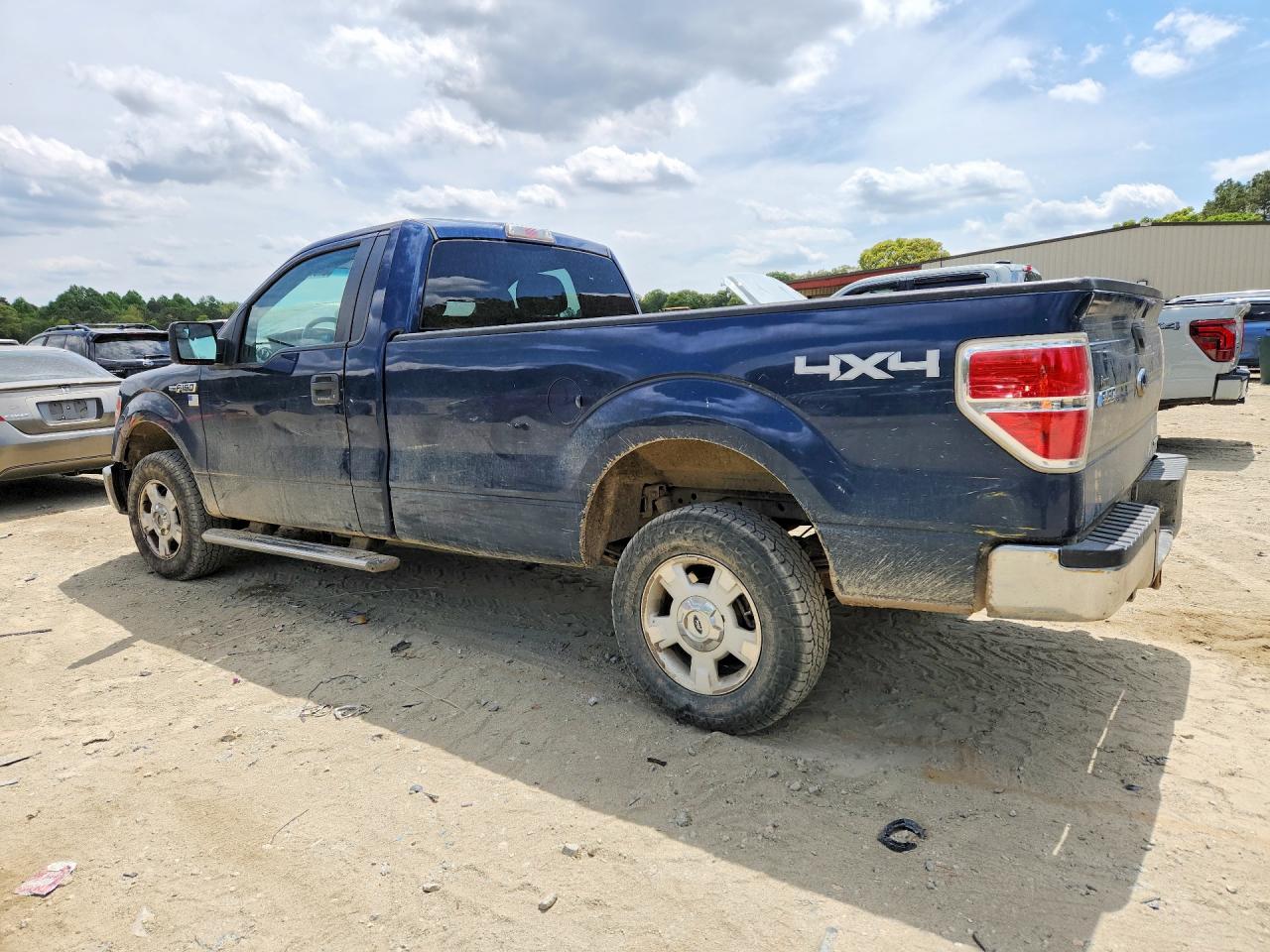 2014 Ford F150 Blue vin: 1FTMF1EM1EKE36370
