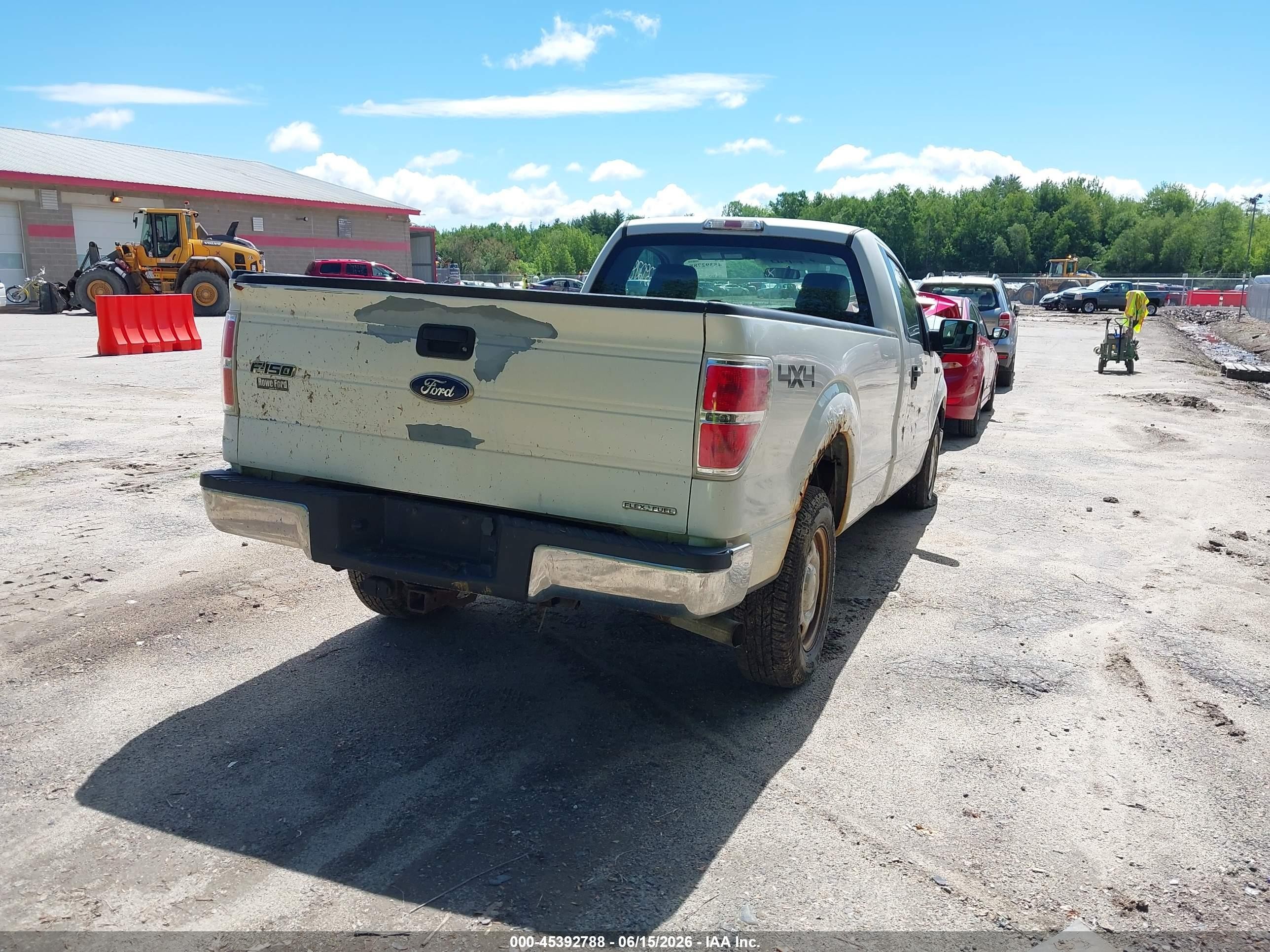2012 Ford F-150 Xl White vin: 1FTMF1EM2CKD34556