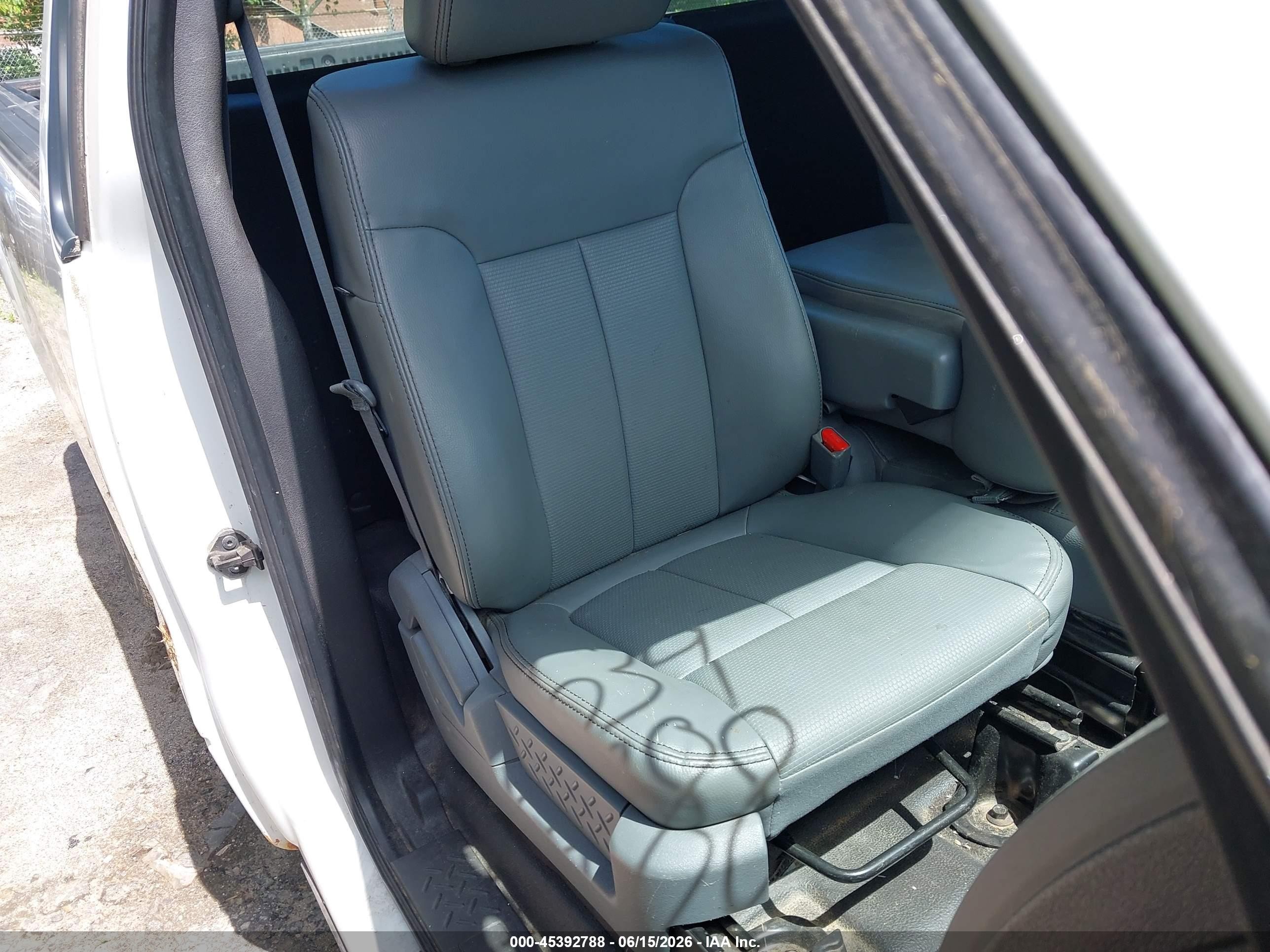 2012 Ford F-150 Xl White vin: 1FTMF1EM2CKD34556