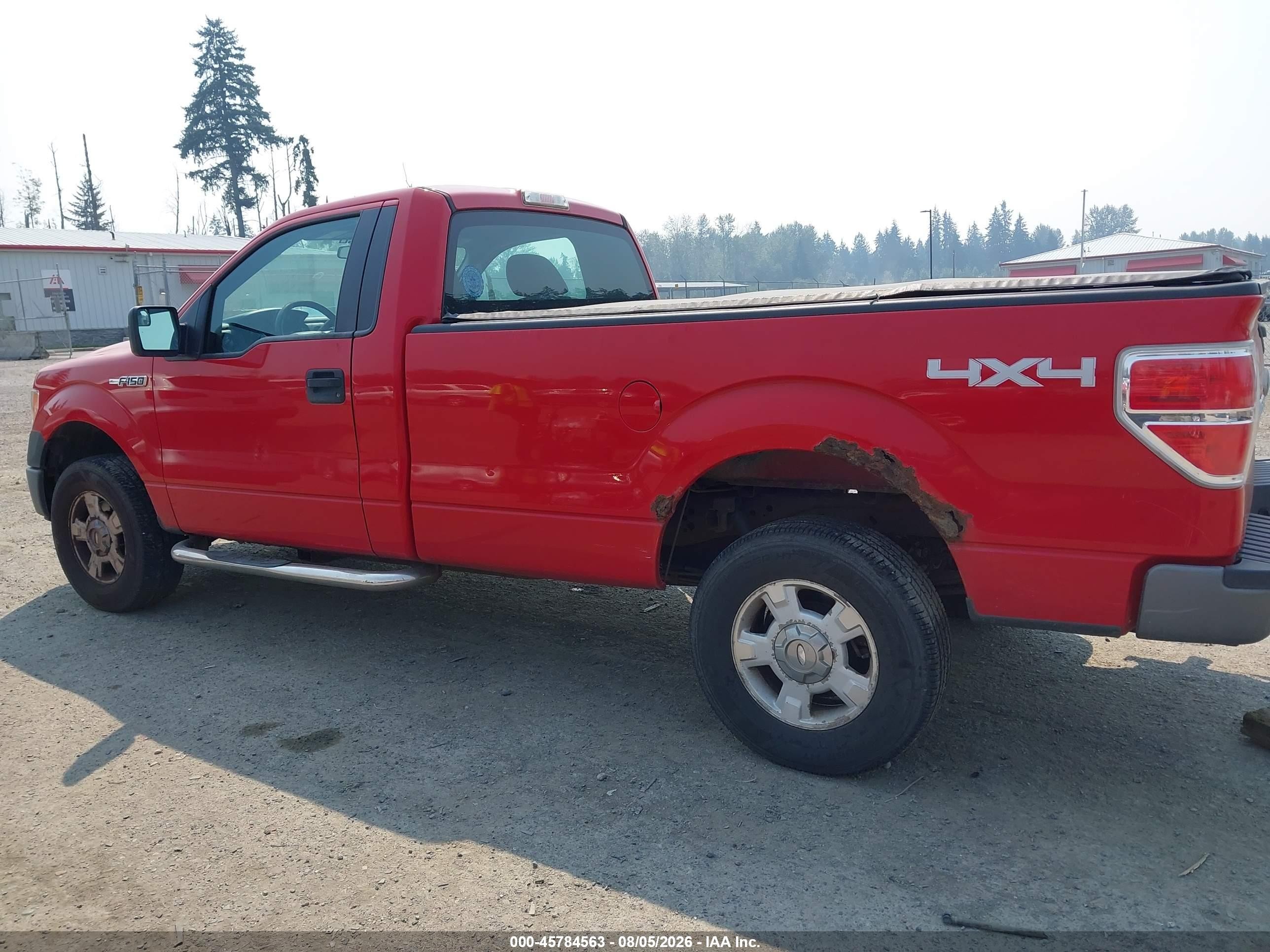 2012 Ford F-150 Xl Red vin: 1FTMF1EM2CKE03777