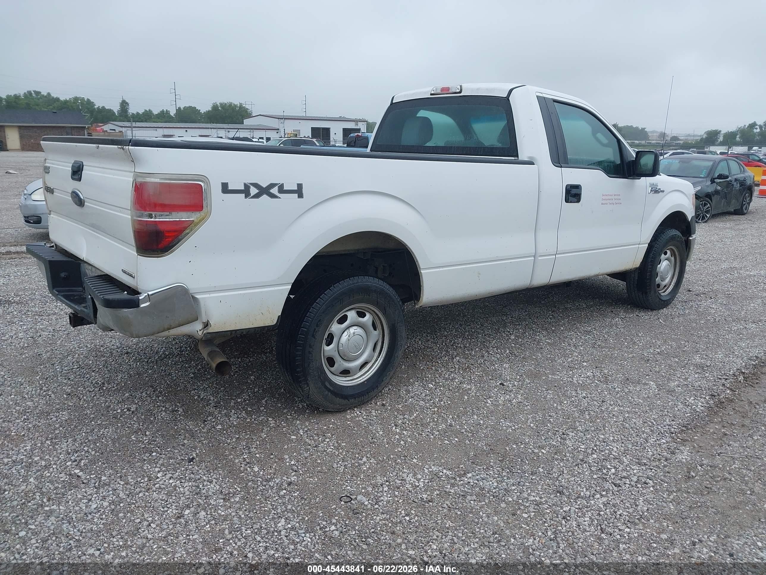 2013 Ford F-150 Stx/xl/xlt White vin: 1FTMF1EM3DKG28095