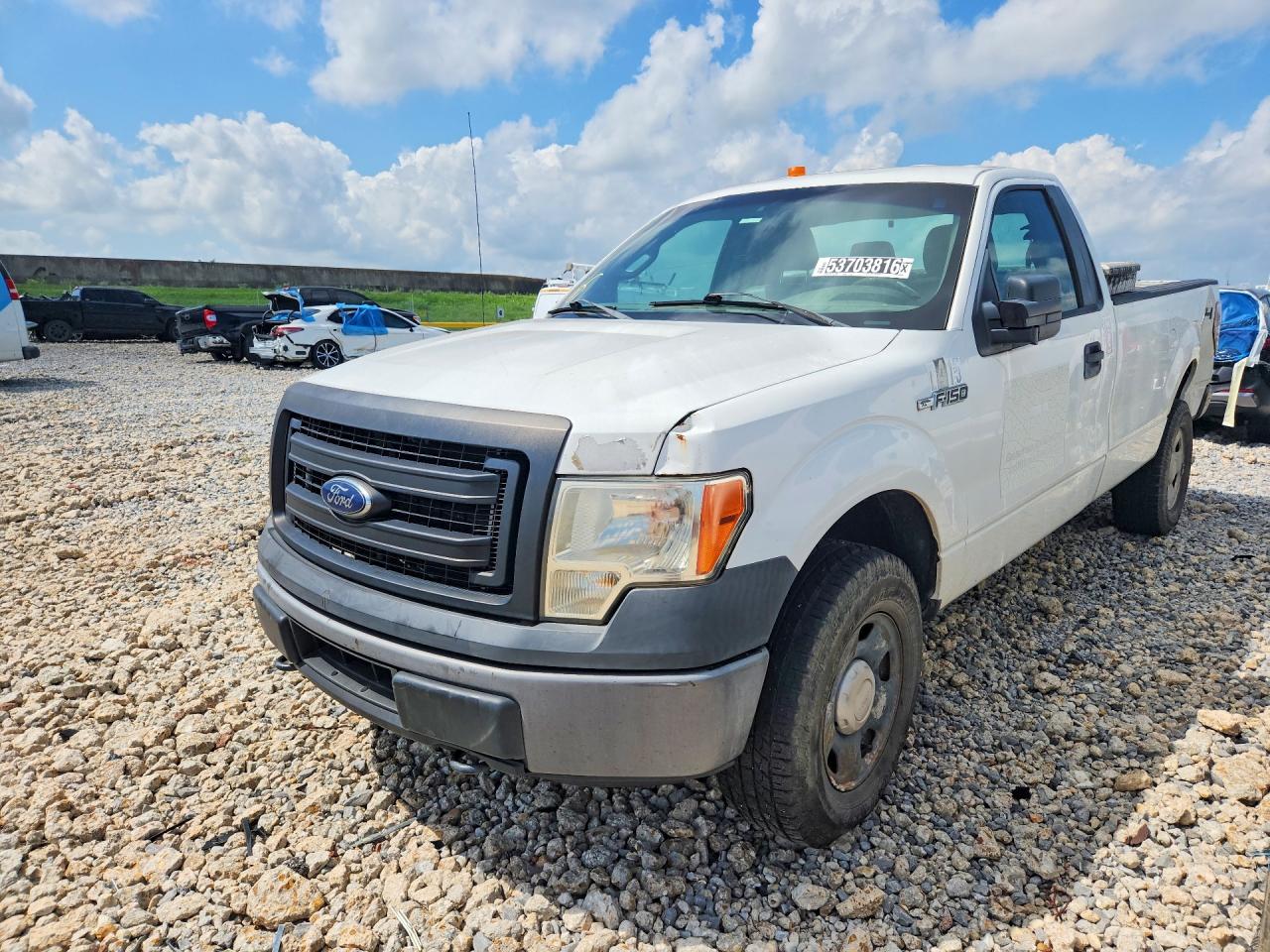 2014 Ford F150 White vin: 1FTMF1EM4EKD53418