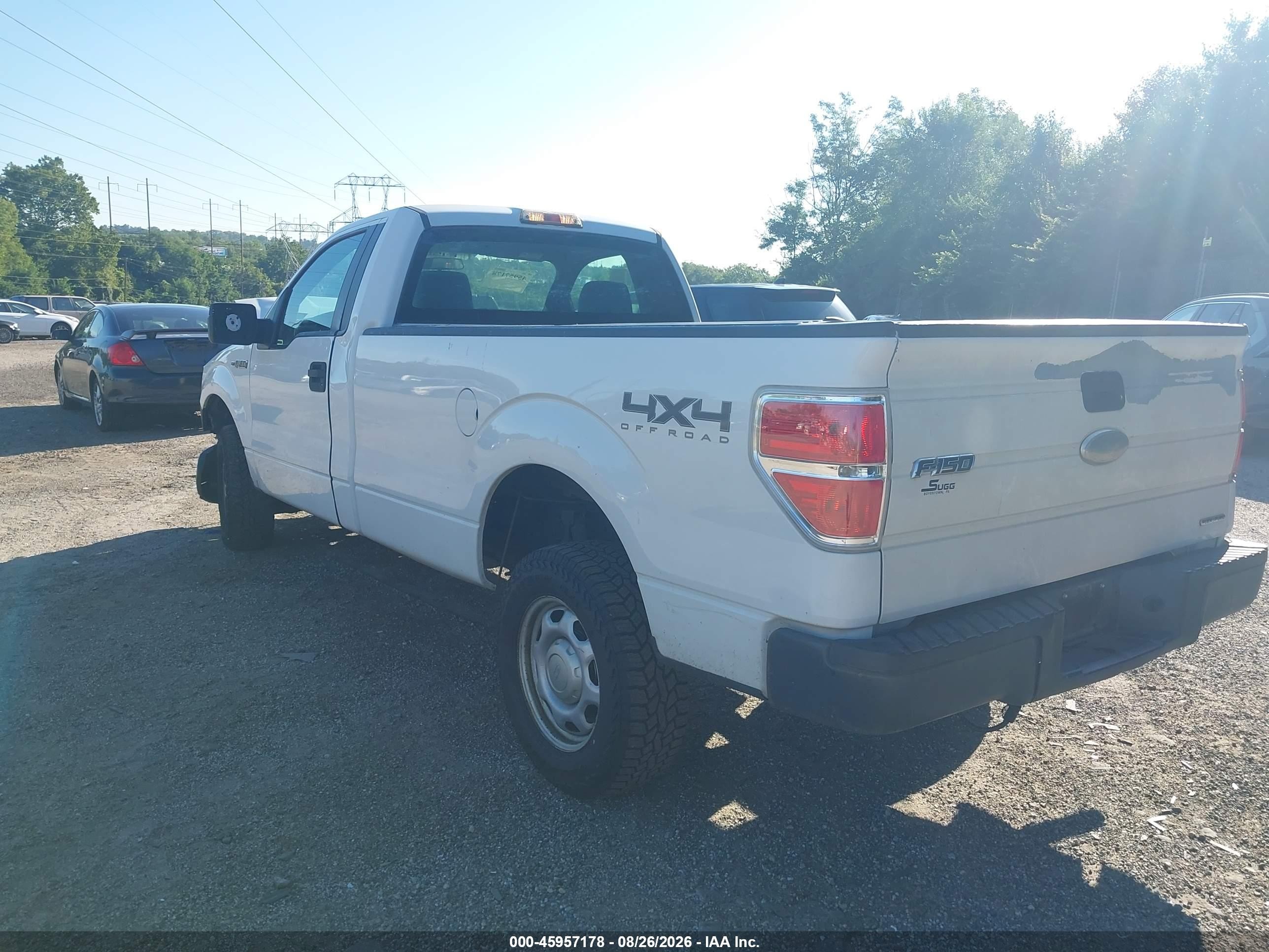 2011 Ford F-150 Xl White vin: 1FTMF1EM5BKE04601