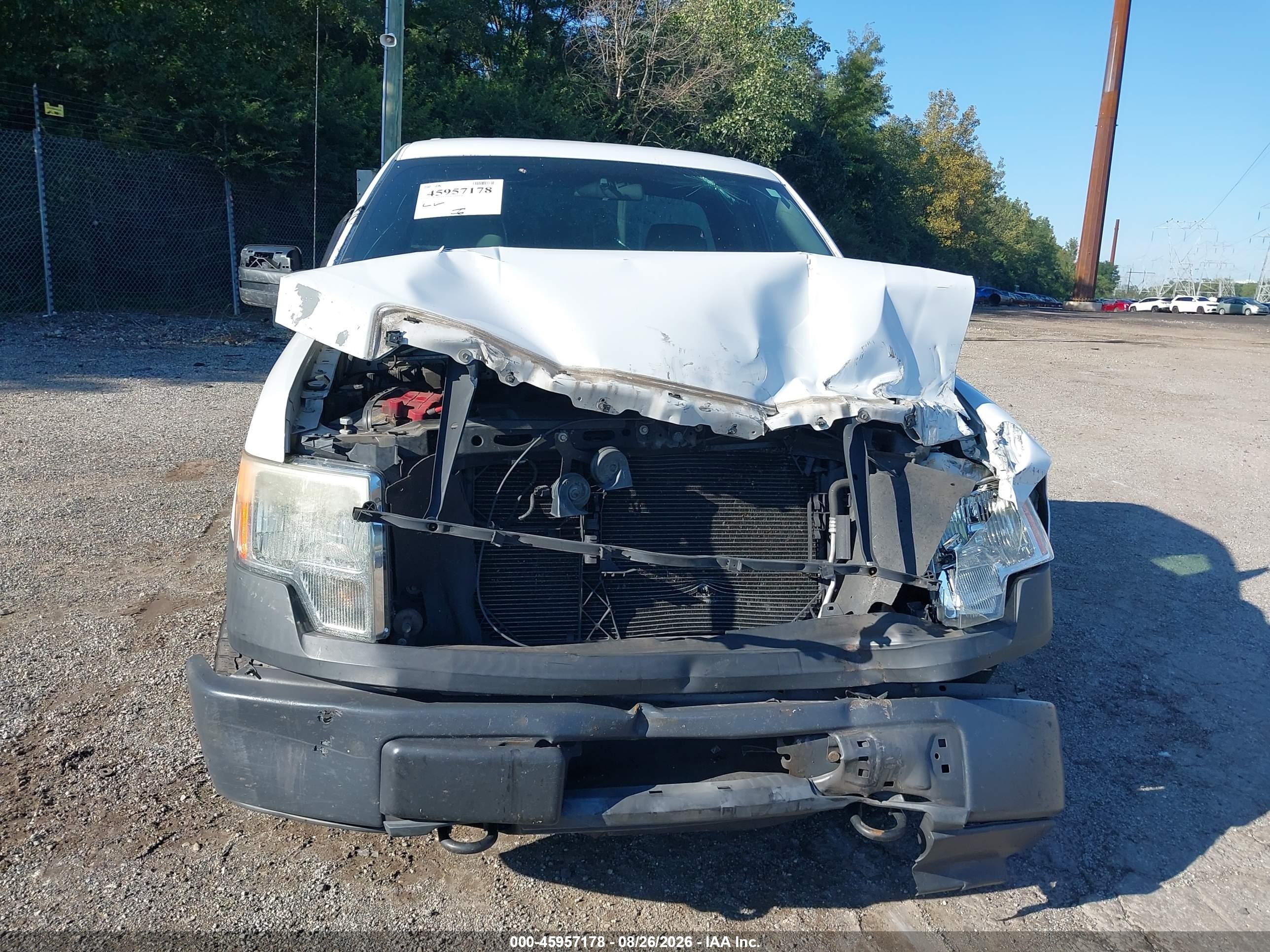 2011 Ford F-150 Xl White vin: 1FTMF1EM5BKE04601