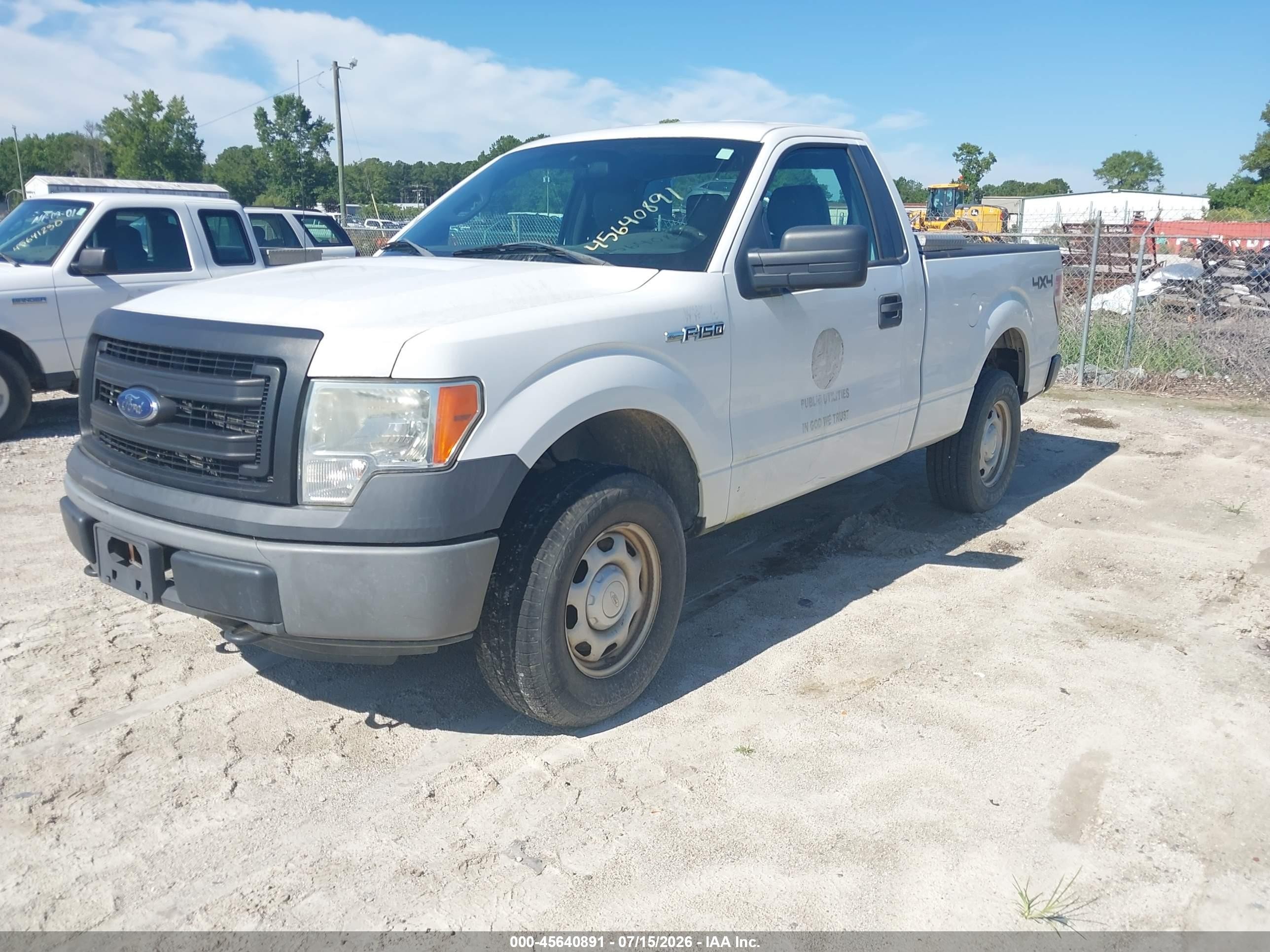 2013 Ford F-150 Xl White vin: 1FTMF1EM5DFB92231