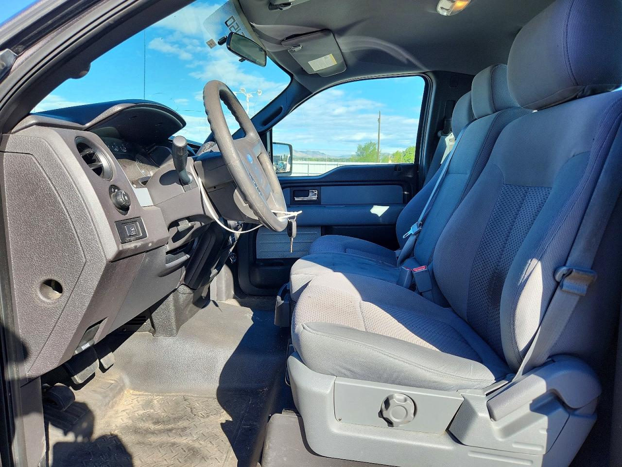 2013 Ford F150 Gray vin: 1FTMF1EM5DKD50722