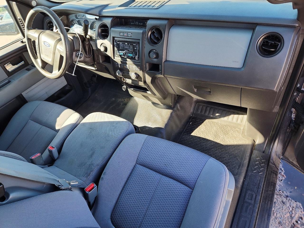 2013 Ford F150 Gray vin: 1FTMF1EM5DKD50722