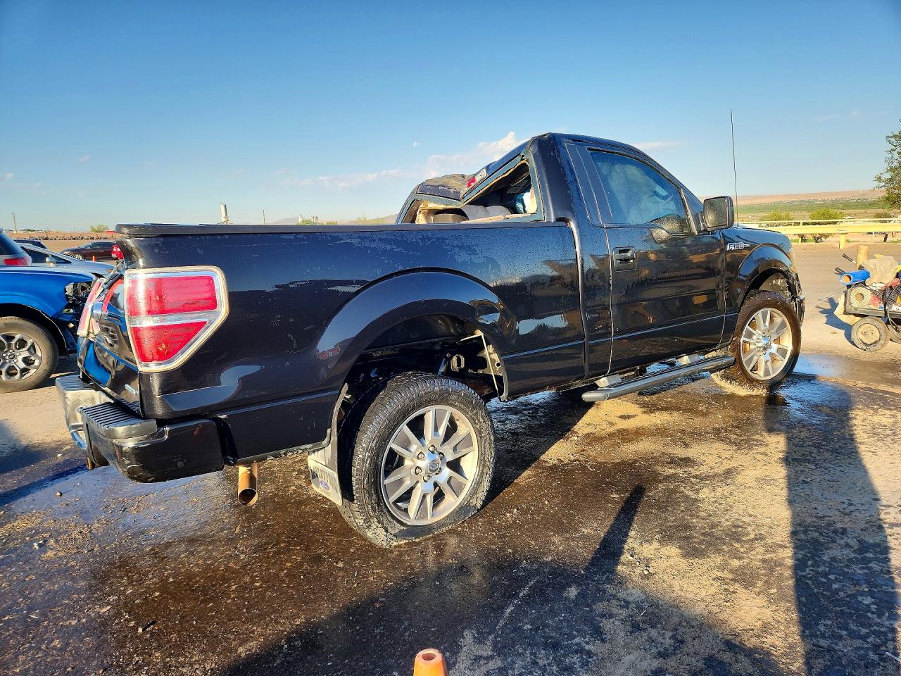 2014 Ford F150 Black vin: 1FTMF1EM5EKE83322