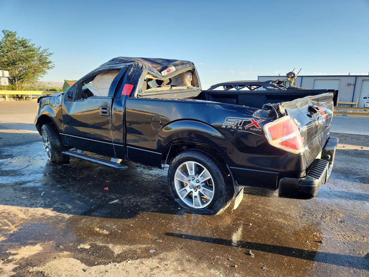 2014 Ford F150 Black vin: 1FTMF1EM5EKE83322