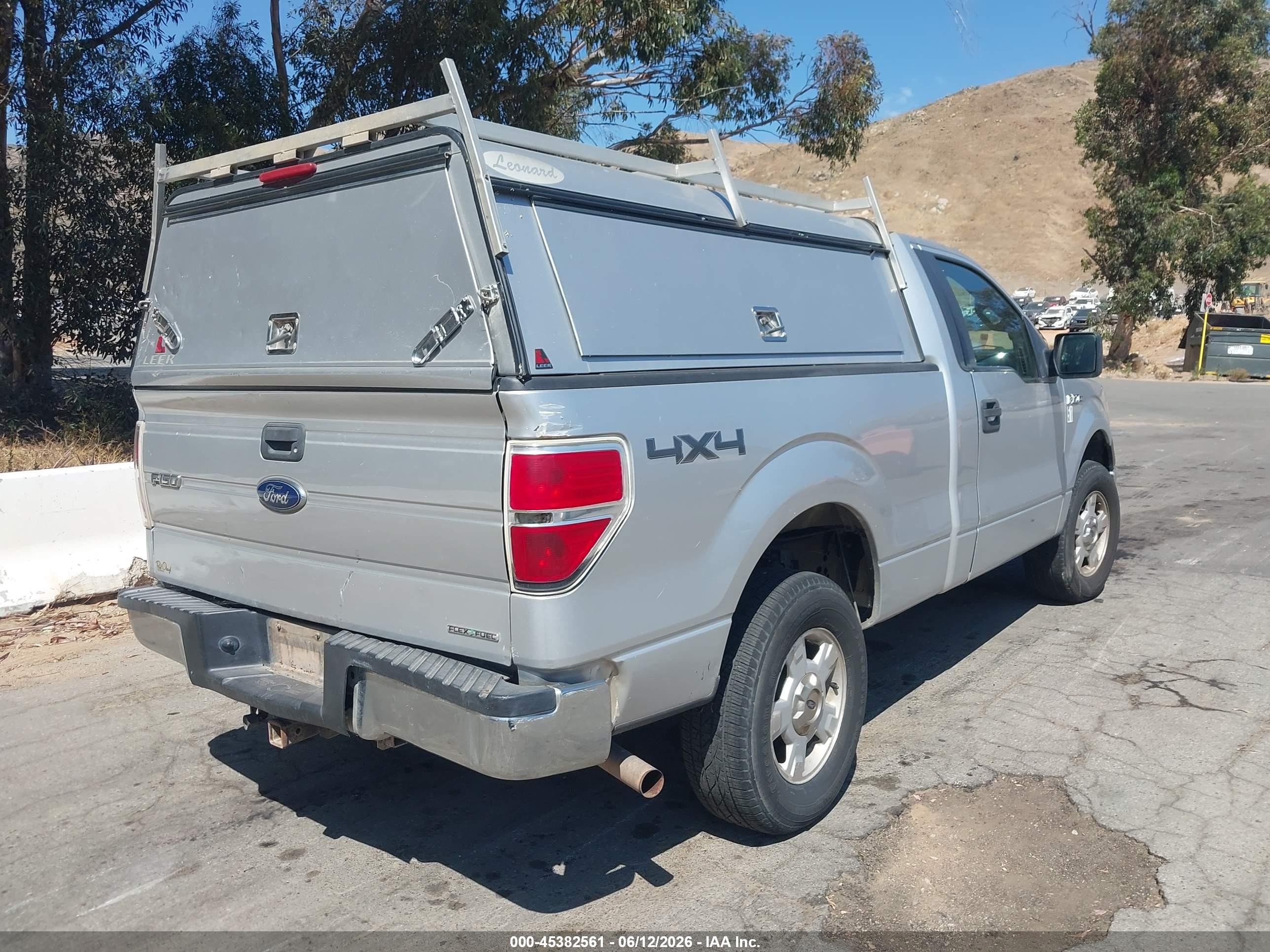 2014 Ford F-150 Xl Silver vin: 1FTMF1EM7EFC13663