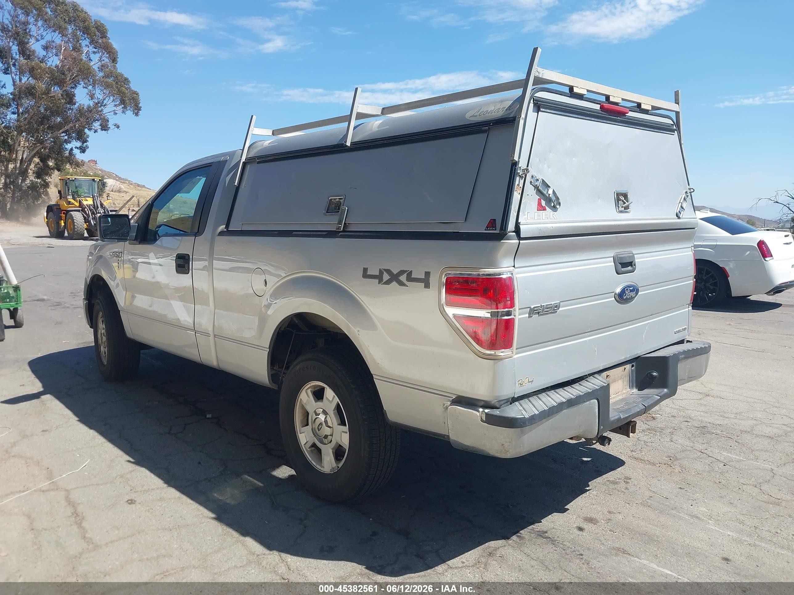 2014 Ford F-150 Xl Silver vin: 1FTMF1EM7EFC13663