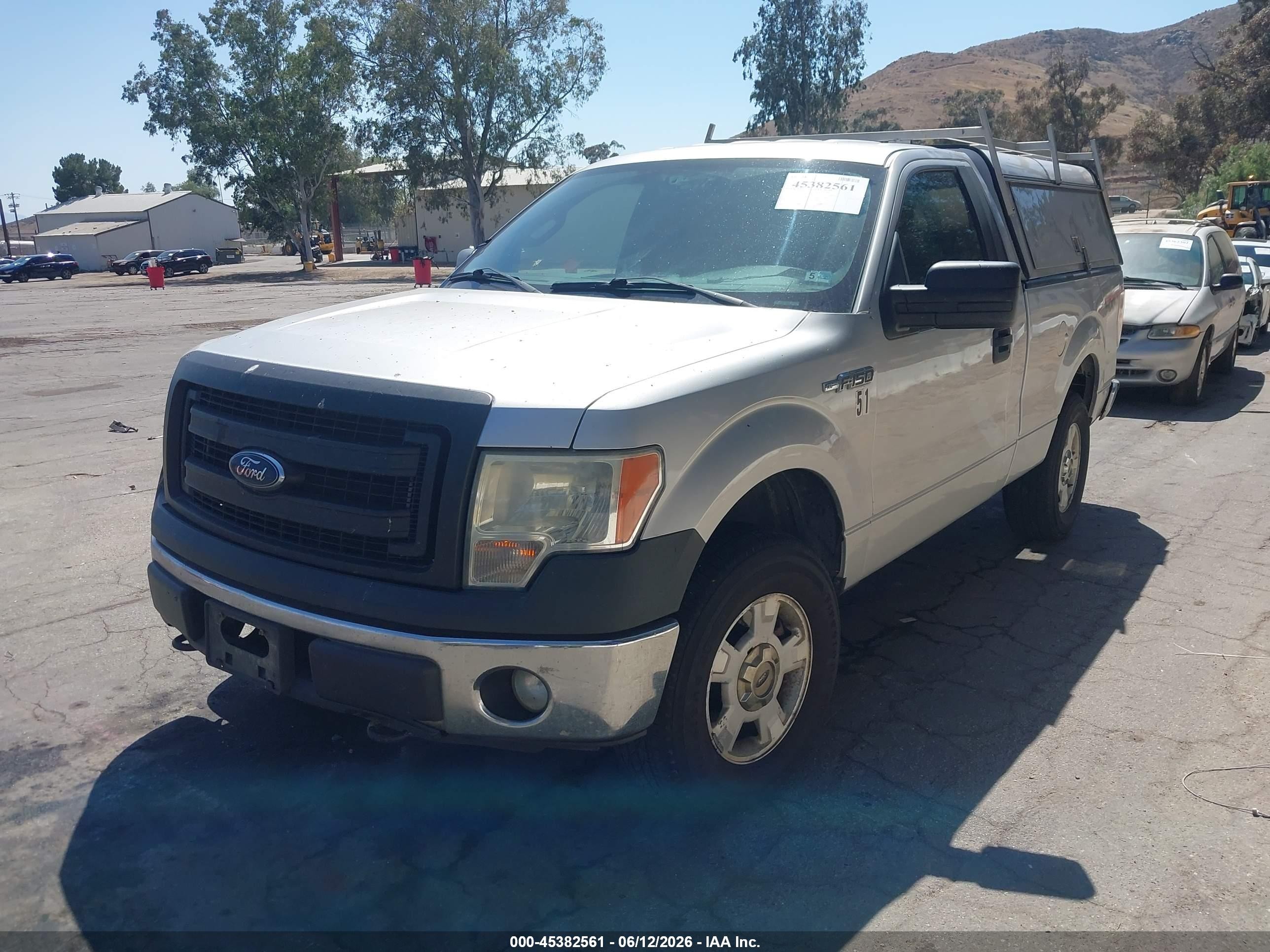 2014 Ford F-150 Xl Silver vin: 1FTMF1EM7EFC13663