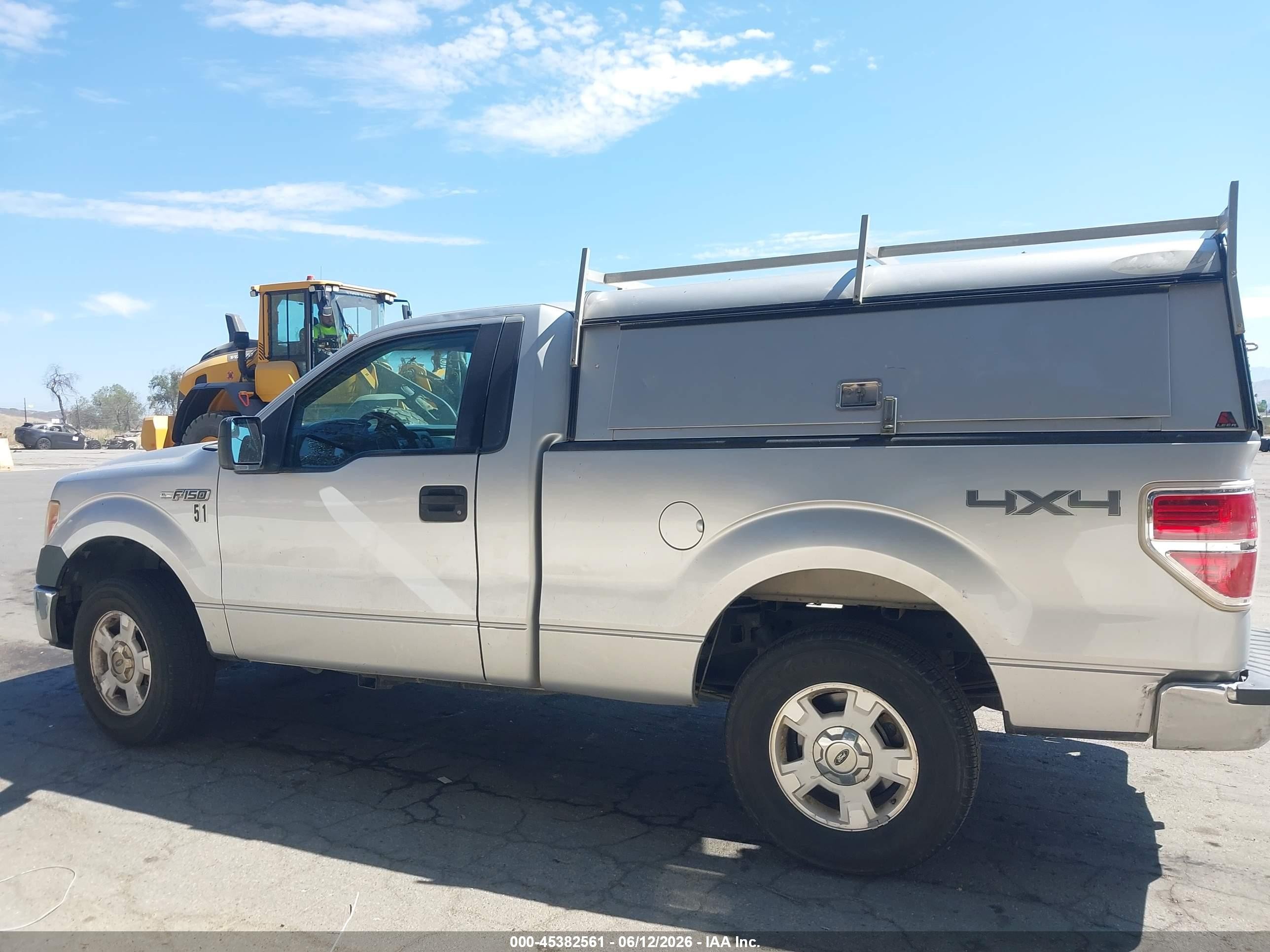 2014 Ford F-150 Xl Silver vin: 1FTMF1EM7EFC13663