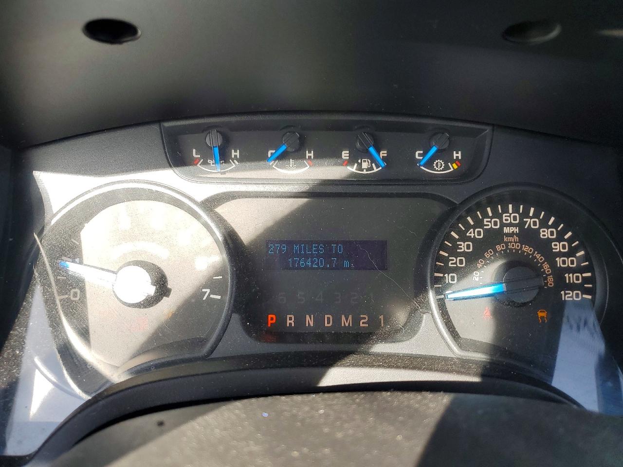 2014 Ford F150 White vin: 1FTMF1EM8EKG01976