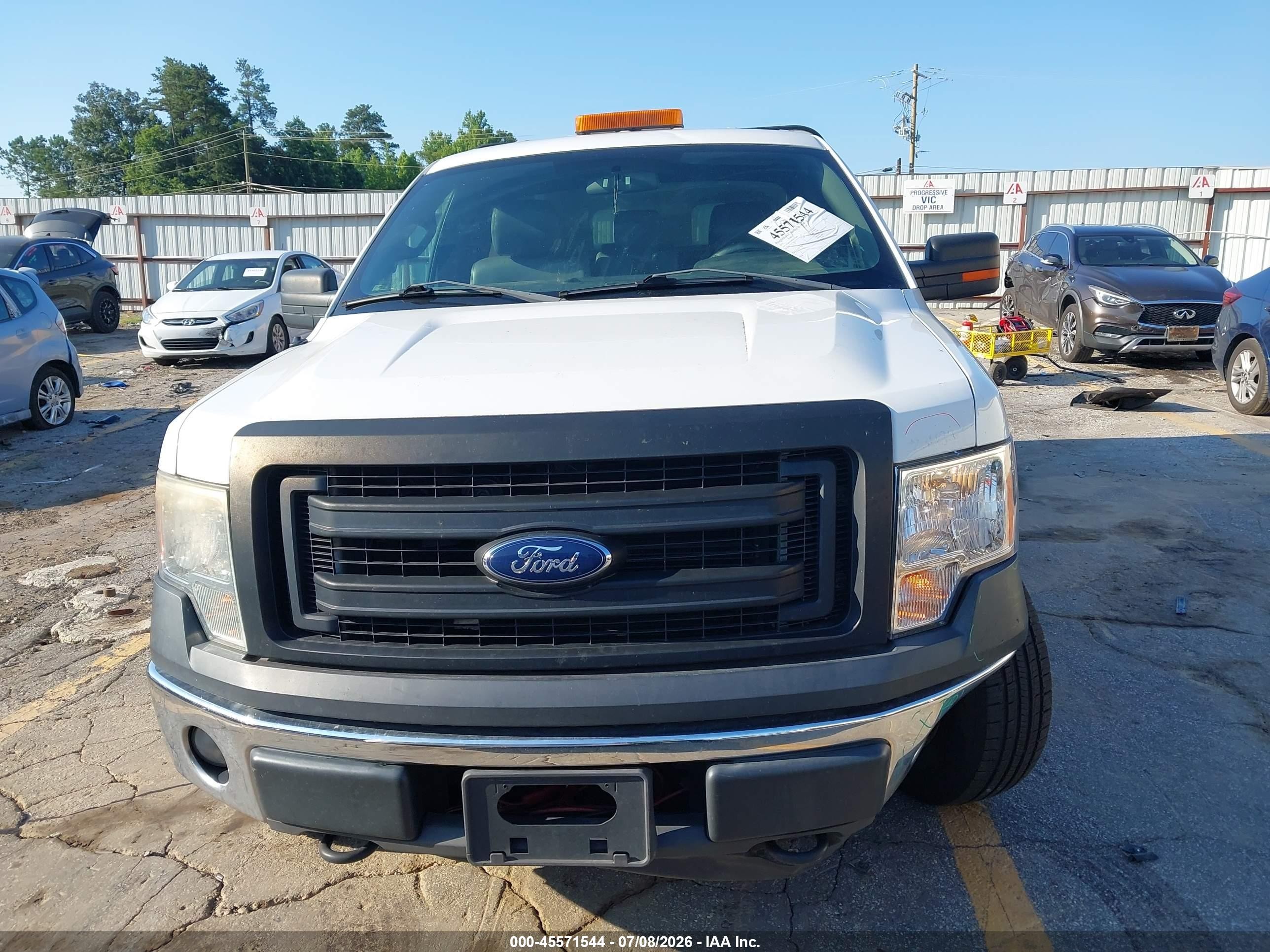 2013 Ford F-150 Stx/xl/xlt White vin: 1FTMF1EM9DFC21648
