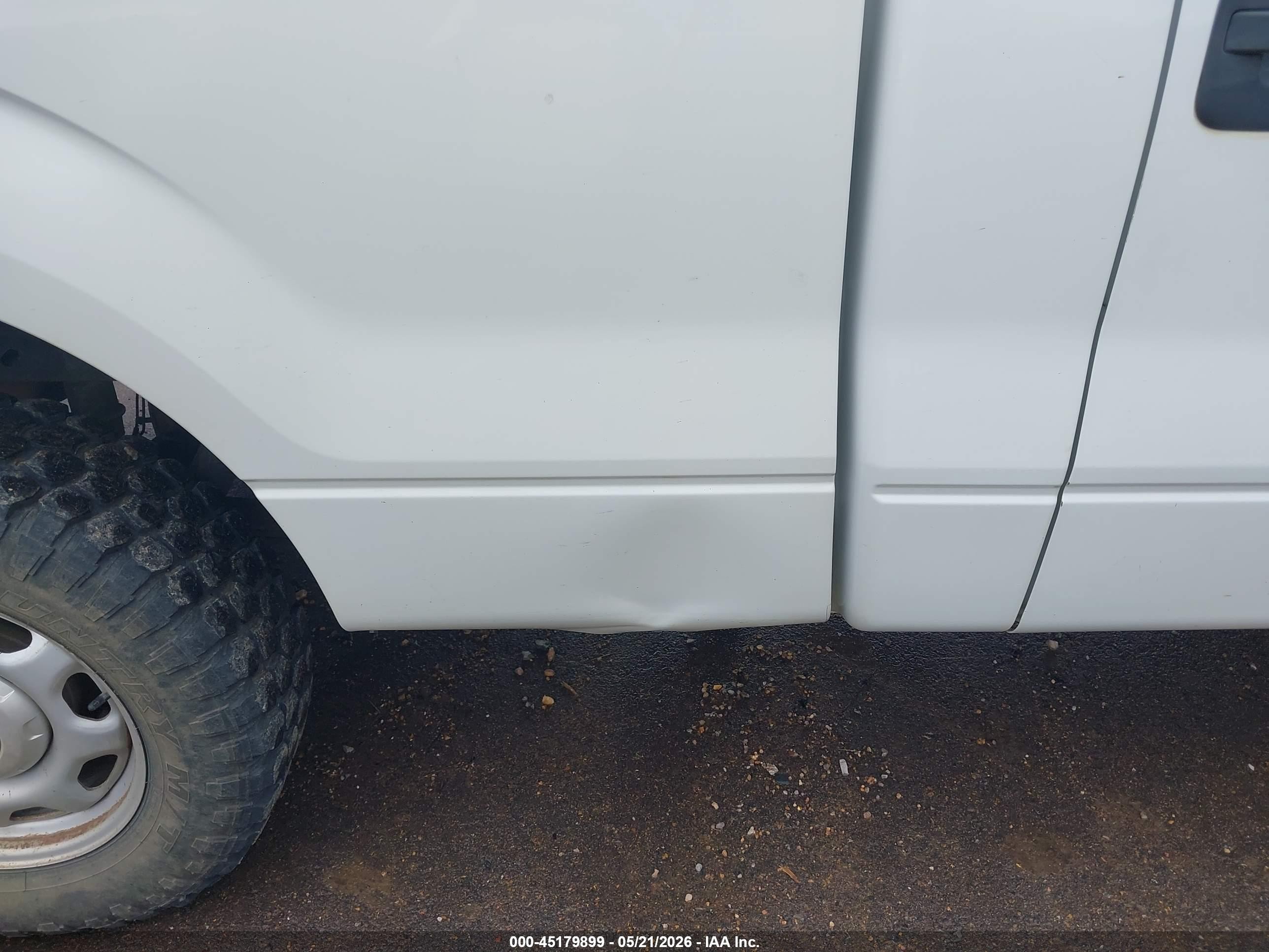 2014 Ford F-150 Xl White vin: 1FTMF1EM9EFC01661
