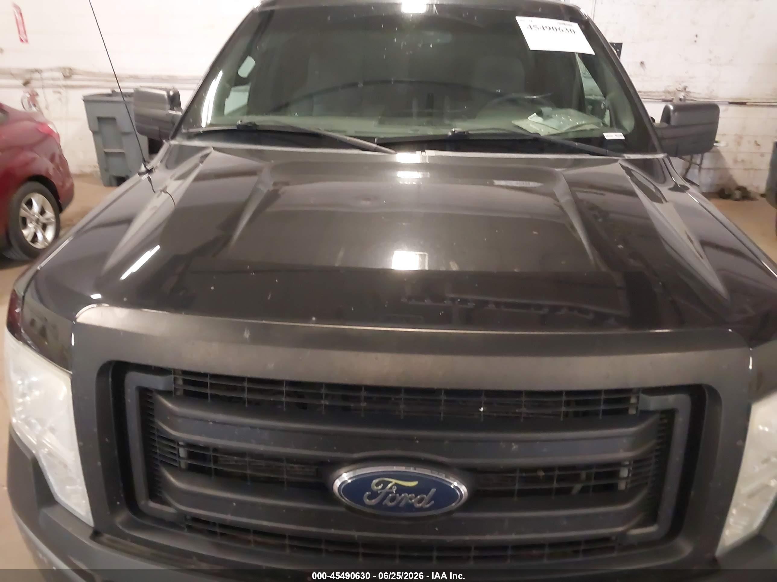 2014 Ford F-150 Xl Black vin: 1FTMF1EM9EKF11266