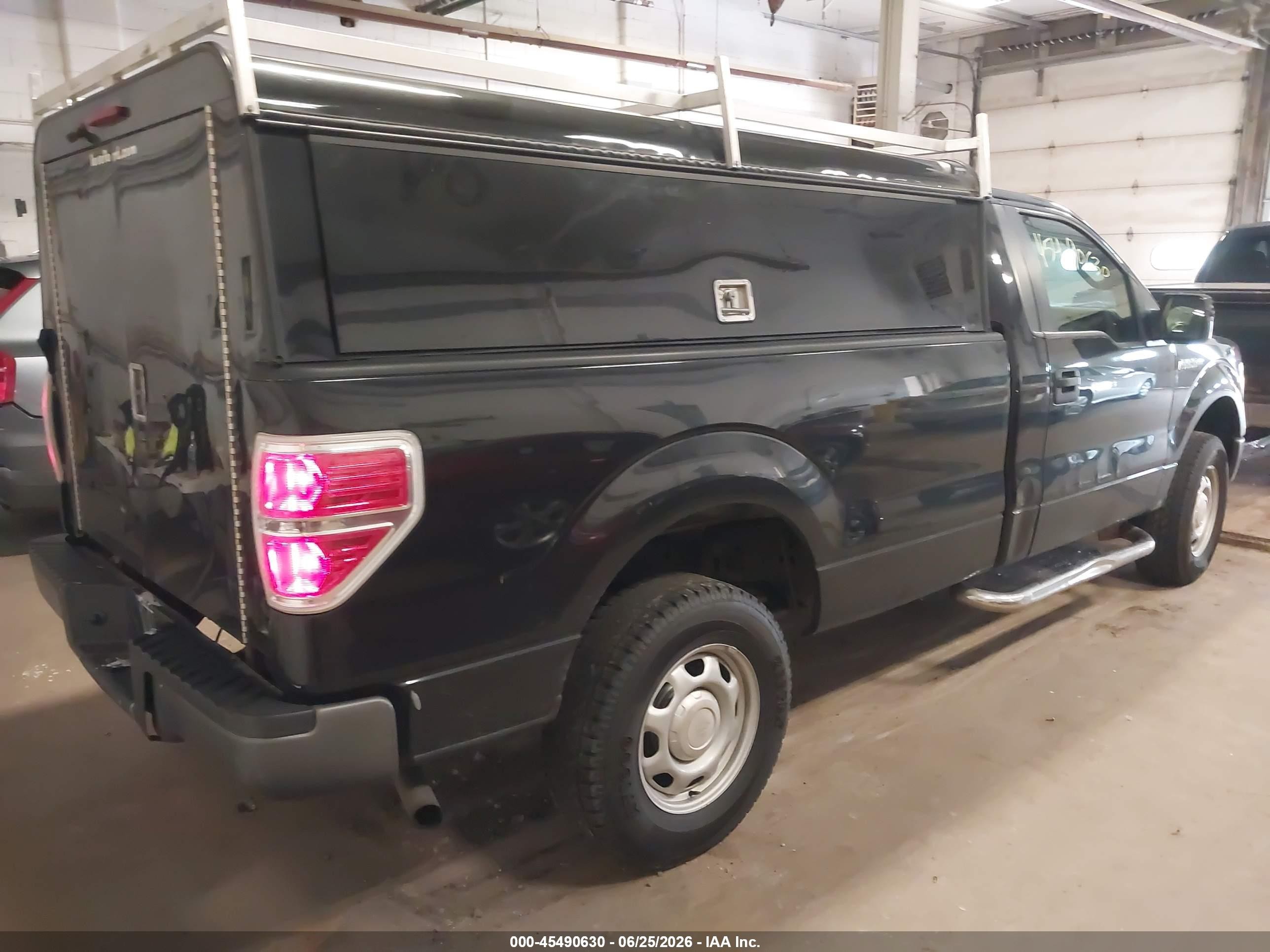 2014 Ford F-150 Xl Black vin: 1FTMF1EM9EKF11266
