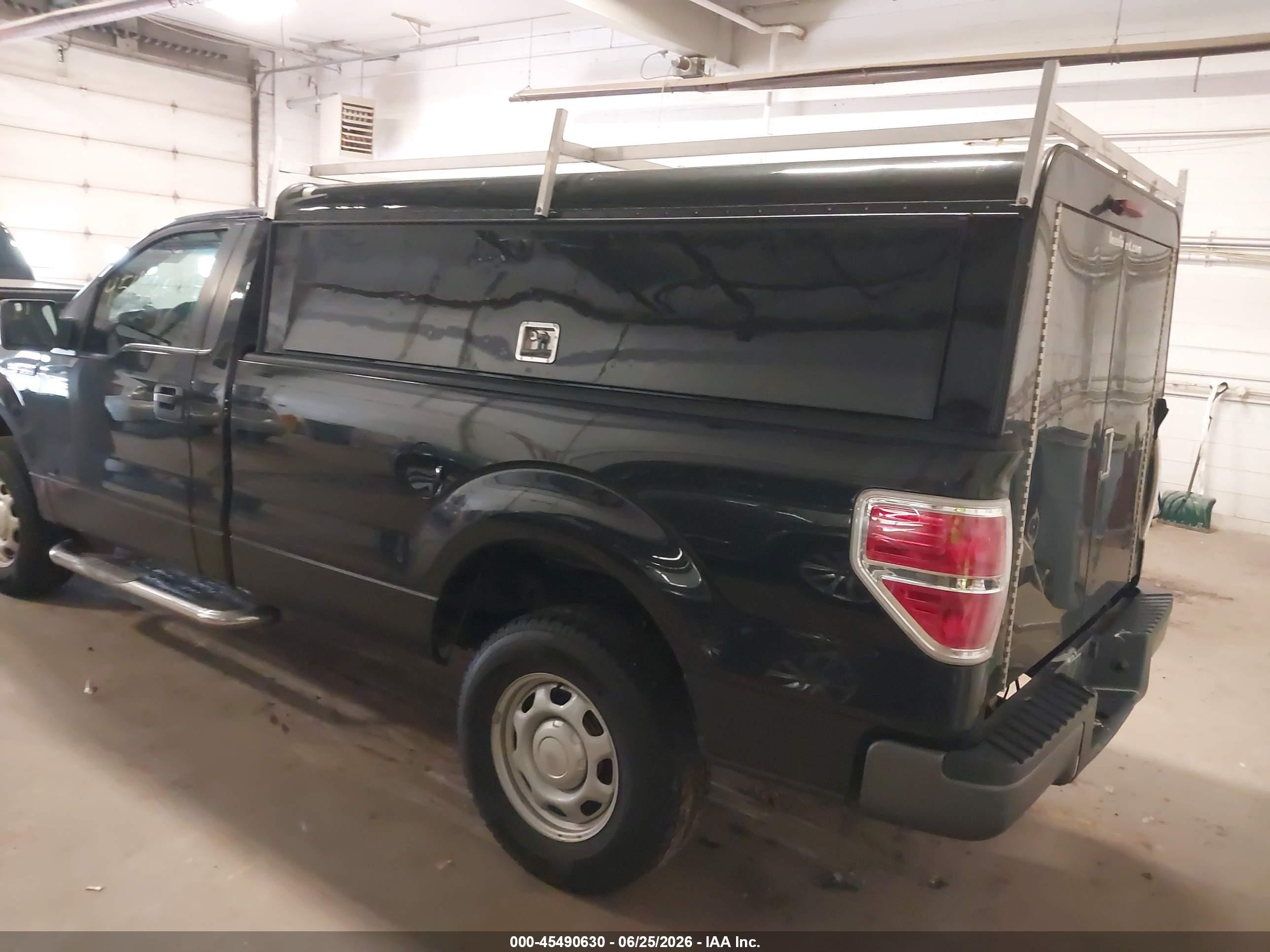 2014 Ford F-150 Xl Black vin: 1FTMF1EM9EKF11266