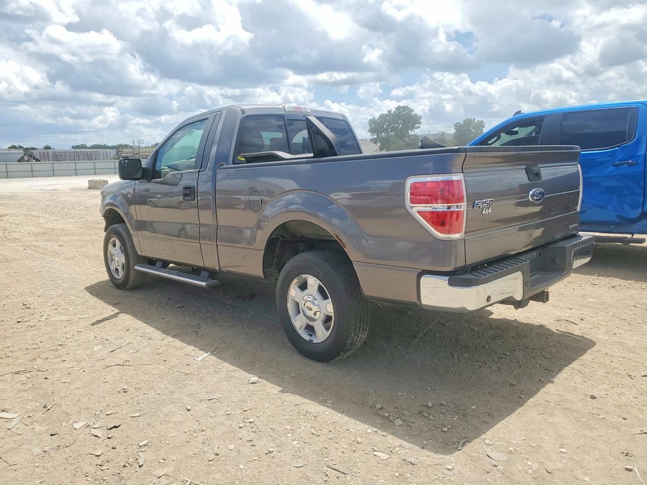 2012 Ford F150 Silver vin: 1FTMF1EMXCFB84608