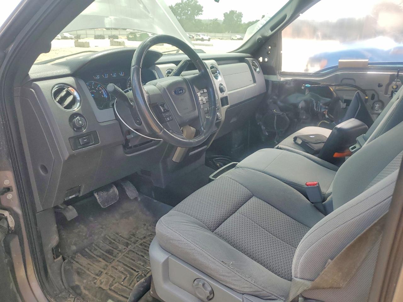 2012 Ford F150 Silver vin: 1FTMF1EMXCFB84608