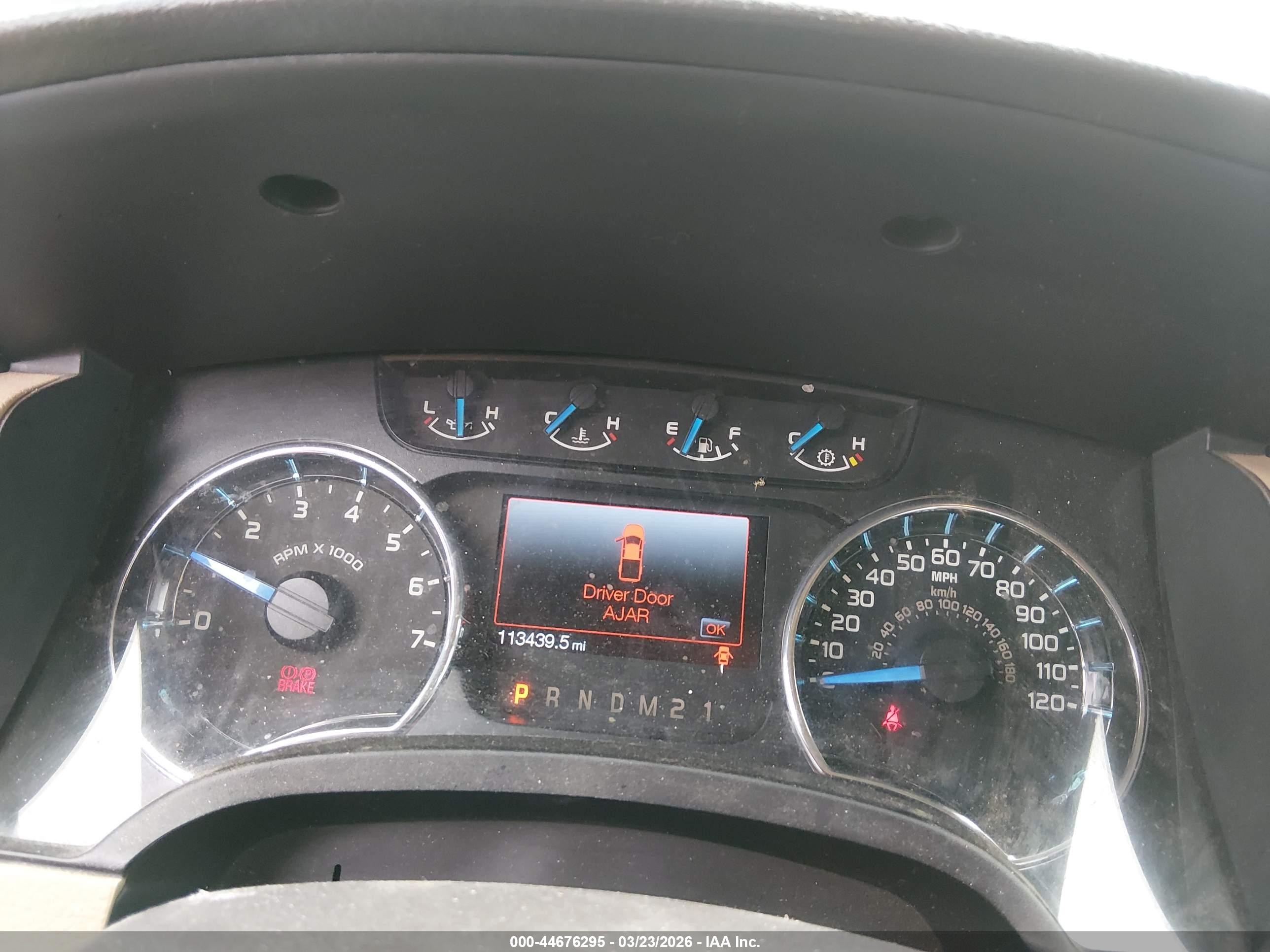 2014 Ford F-150 Xlt White vin: 1FTMF1EMXEKD43038