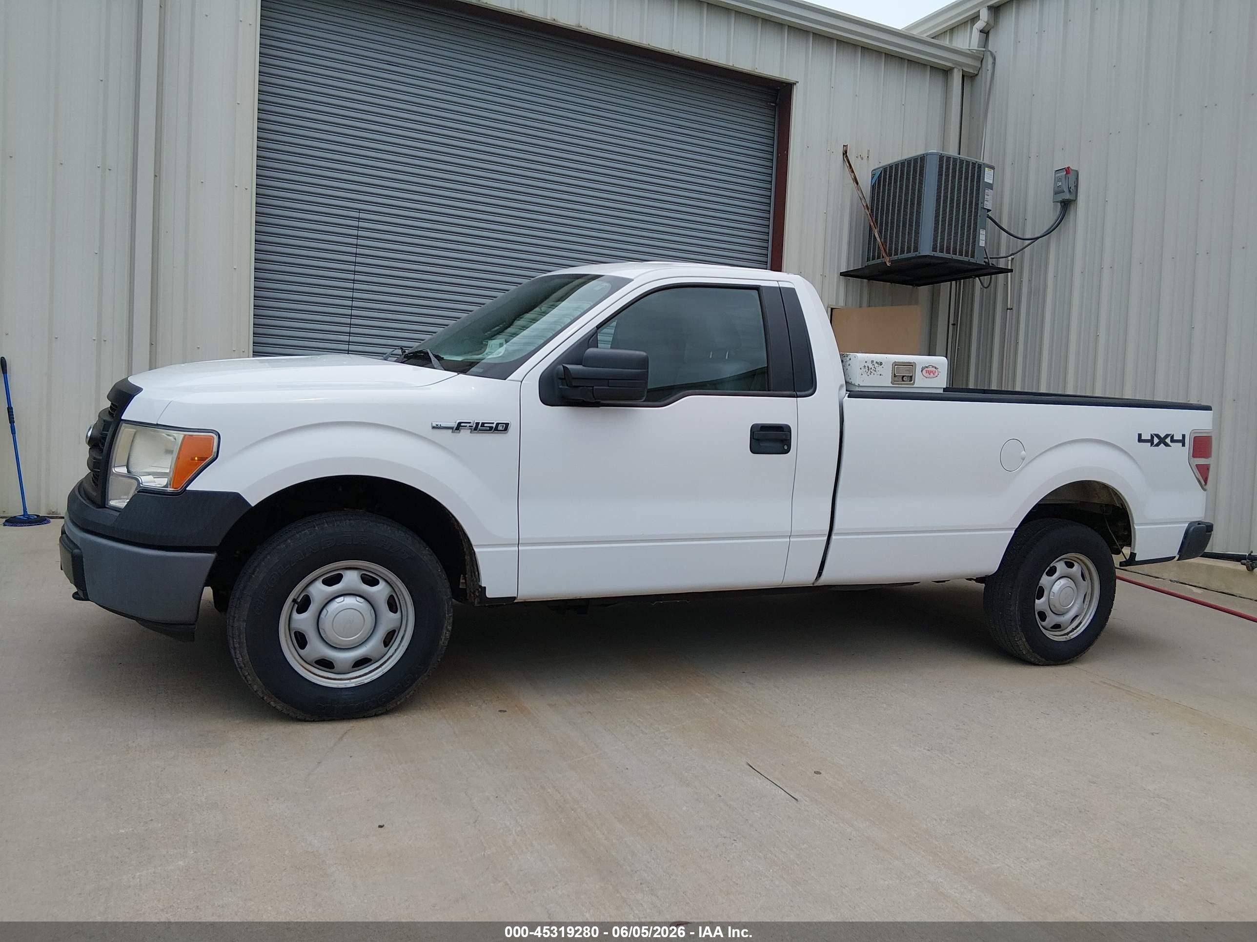 2014 Ford F-150 Xl White vin: 1FTMF1EMXEKE59646