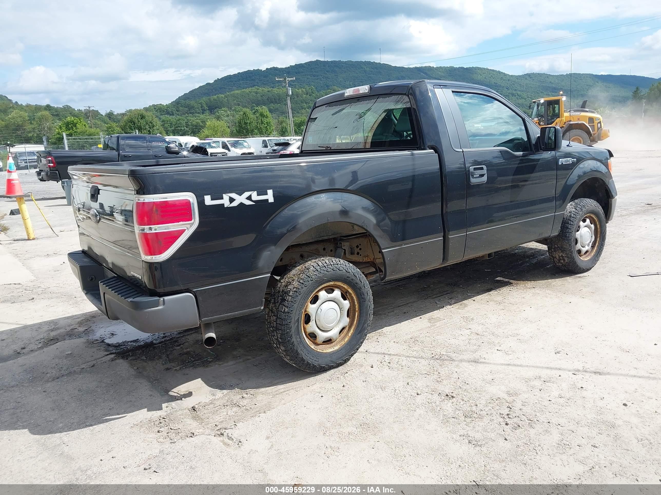 2014 Ford F-150 Xl Black vin: 1FTMF1EMXEKG06547