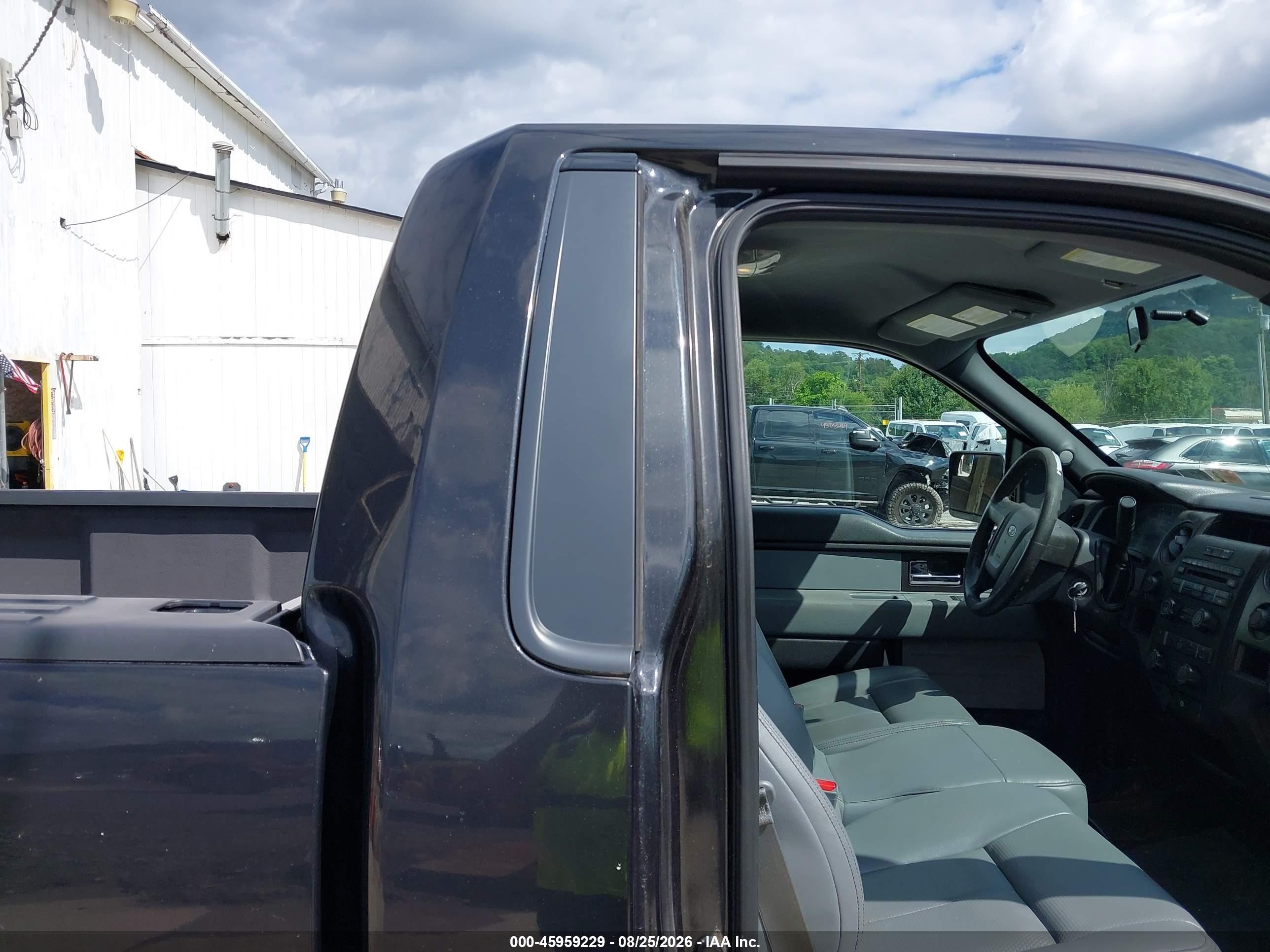 2014 Ford F-150 Xl Black vin: 1FTMF1EMXEKG06547