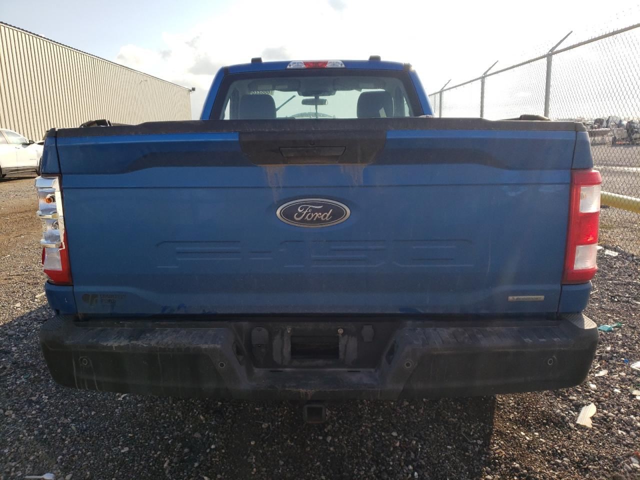 2021 Ford F150  Blue vin: 1FTMF1EP8MKE75515