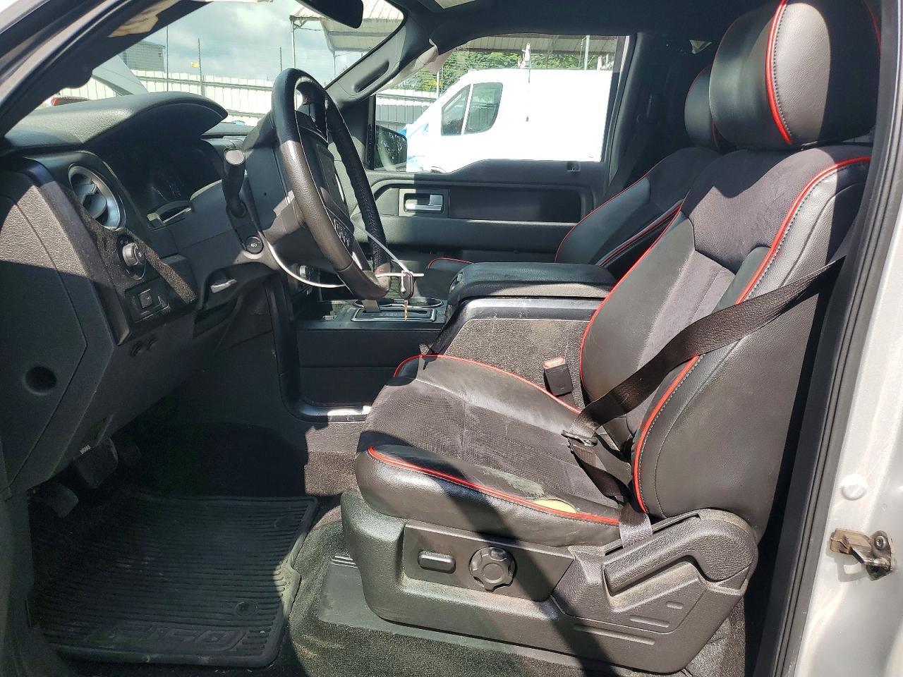 2014 Ford F150 Silver vin: 1FTMF1ET1EFA05219